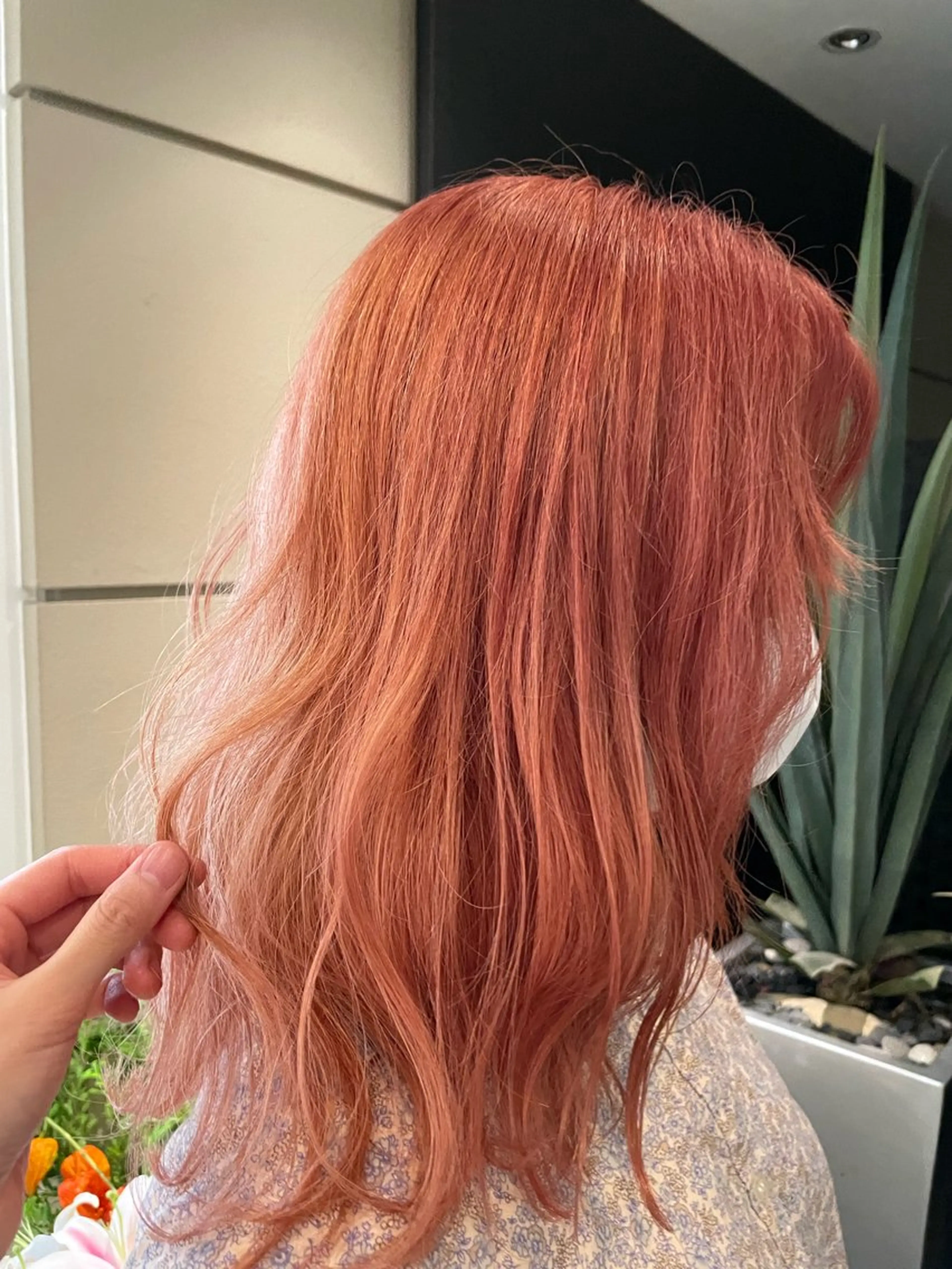 セミロング カラー アッシュ アッシュグレー ベージュカラー ブリーチ ブロンド カット ヘアカラー トリートメント ヘアセット 【美髪ハイトーン】 髪質改善/大和🎀のヘアスタイル