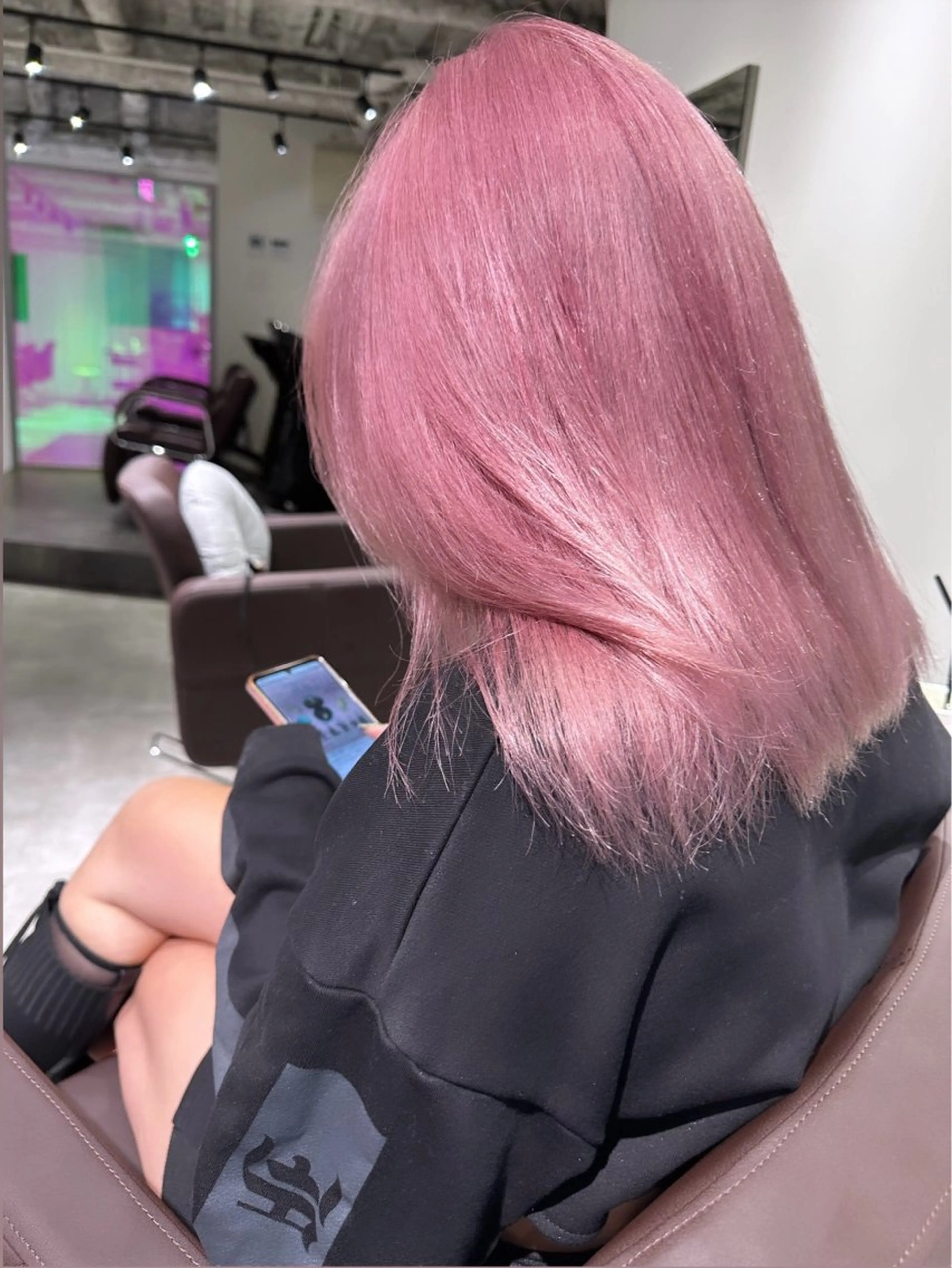 ミディアム ヘアカラー Nozomi/透明感 /デザインカラーのヘアスタイル