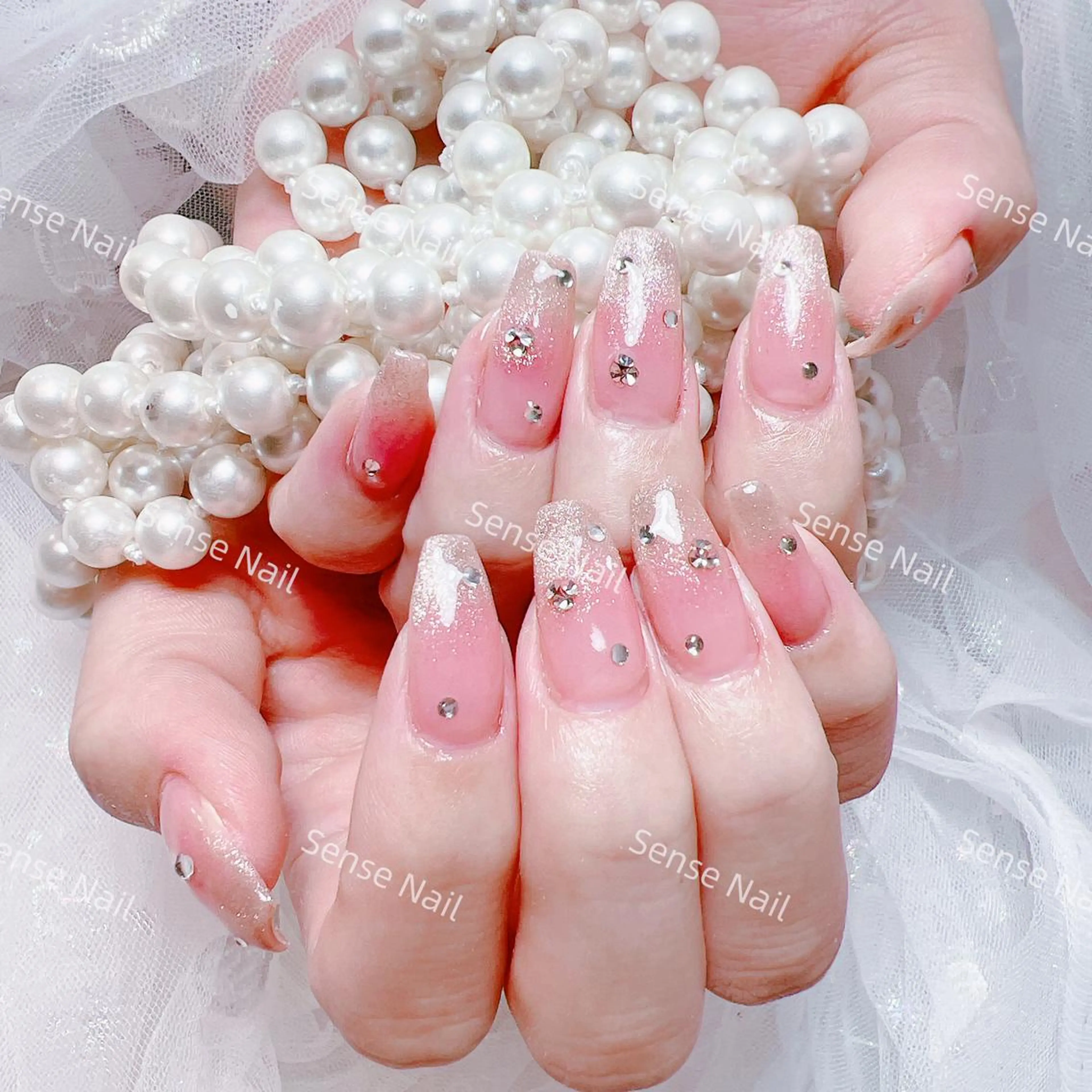 ネイル ハンドネイル ハンドケア Feinn Ink💕のネイルデザイン