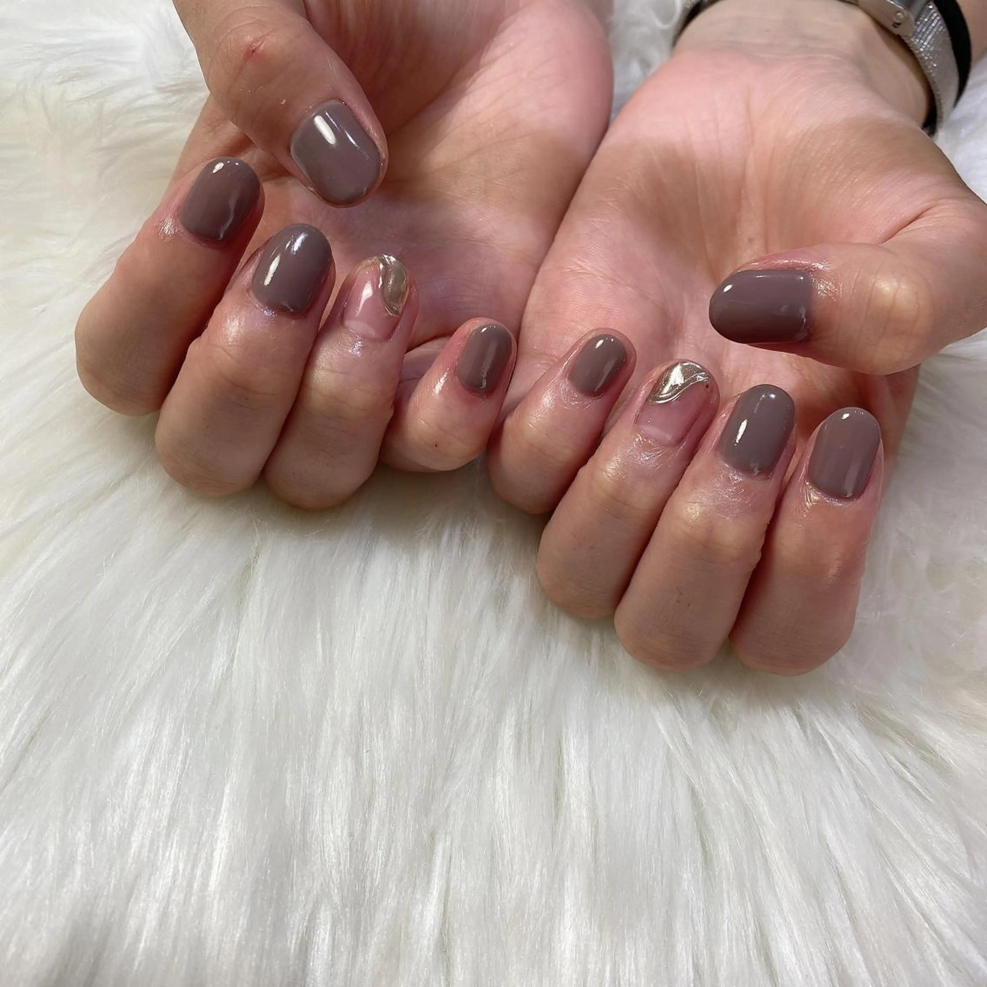 ネイル ハンドネイル 西岡 杏のネイルデザイン