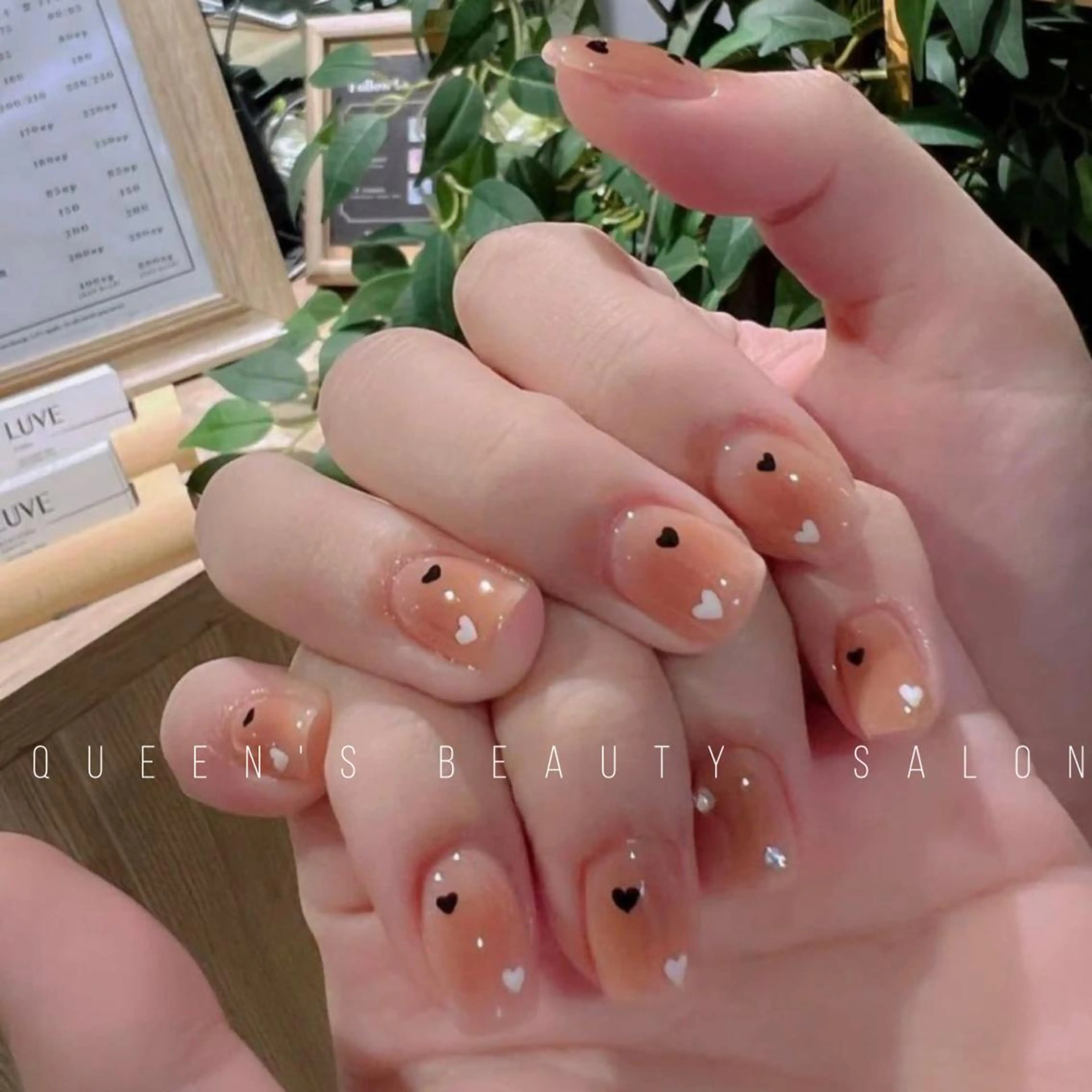 ネイル Queens みなみのネイルデザイン