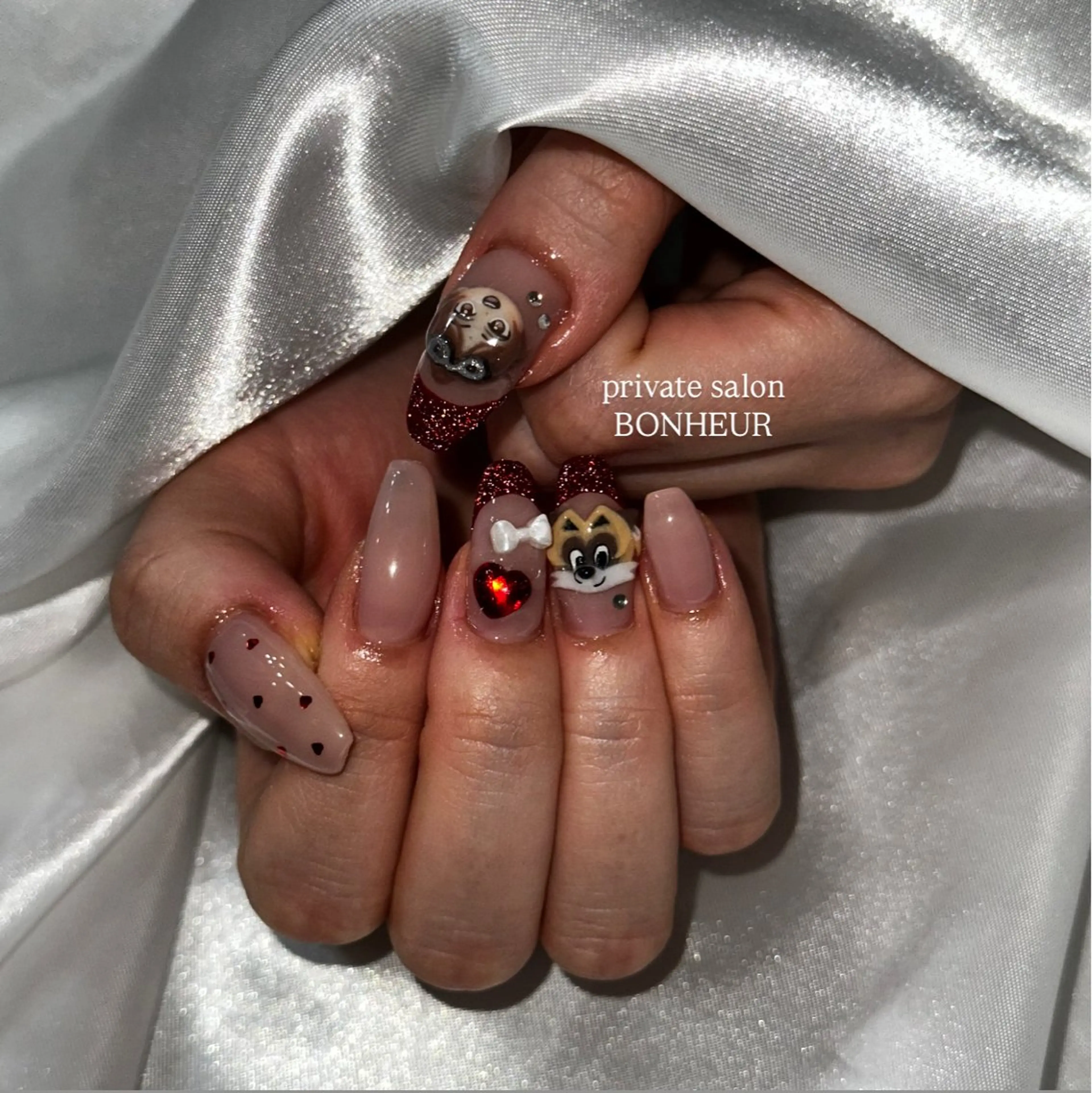 ネイル ハンドネイル BONHEUR Annaのネイルデザイン