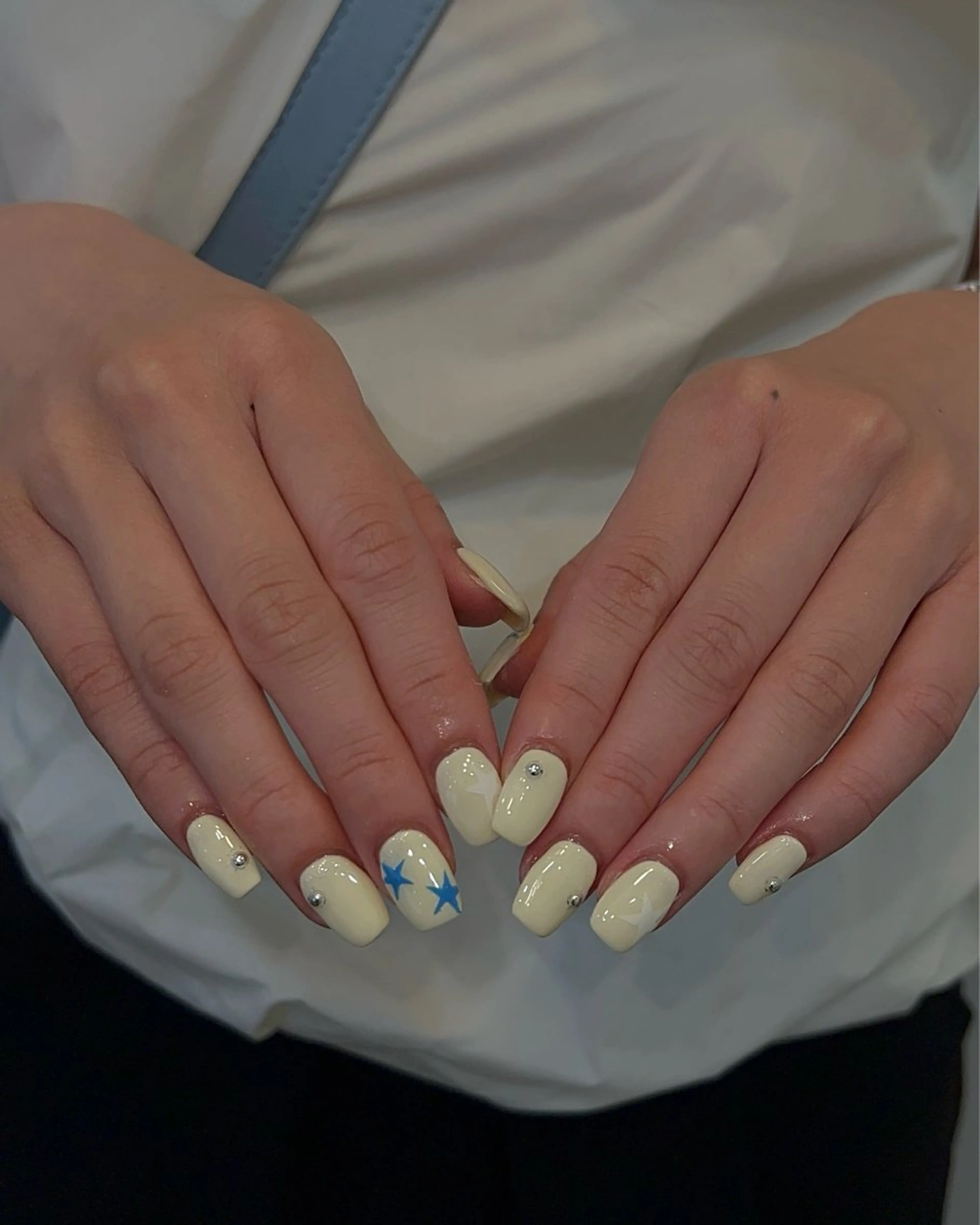 ネイル ハンドネイル フットネイル ハンドケア Nes.Nail所属・Miyagi Asamiのネイルデザイン