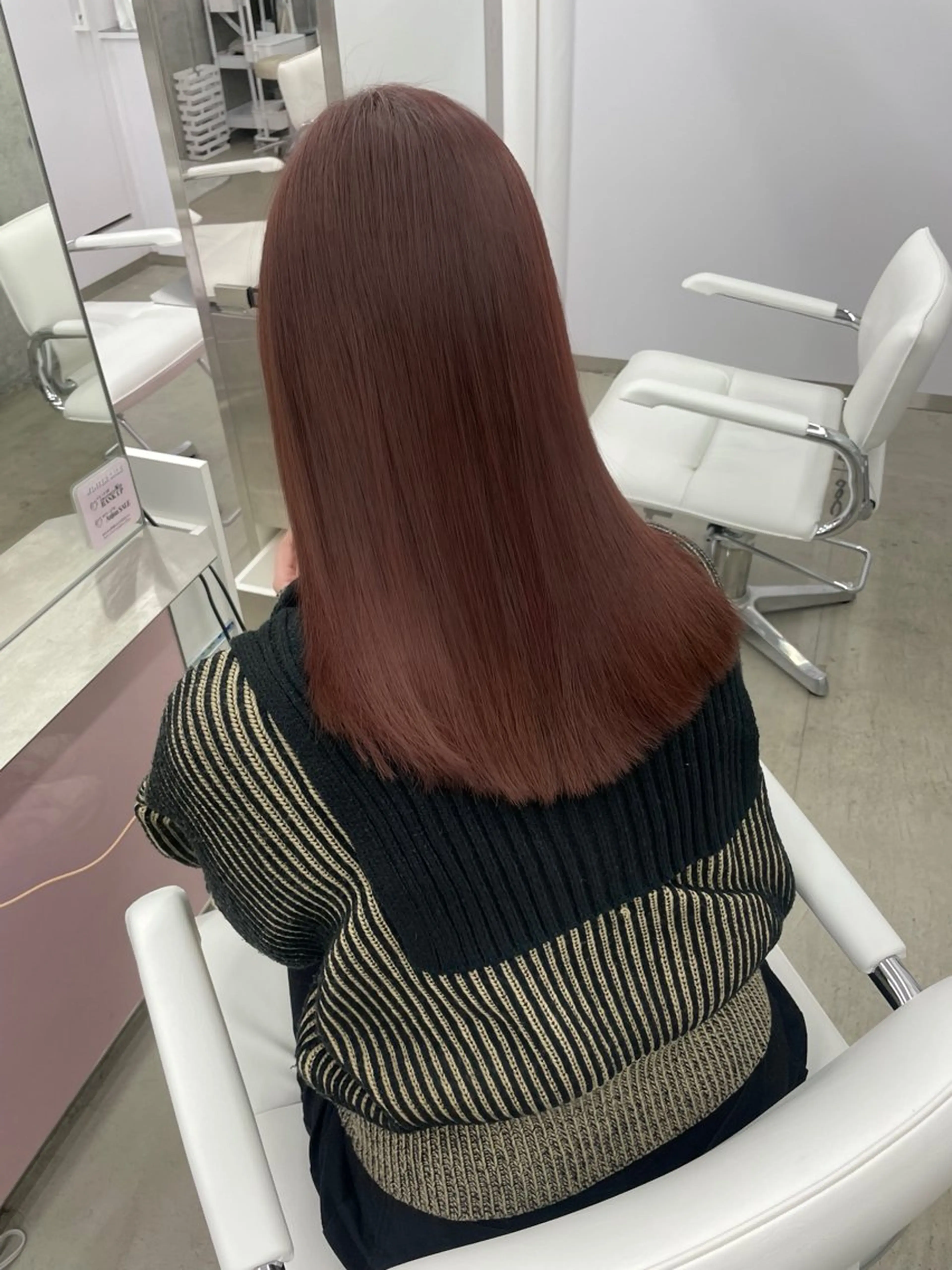 ロング ピンクブラウン パープルカラー Cloe所属・𝑨𝑴𝑰 🎀 ガーリーヘア🤍のヘアスタイル