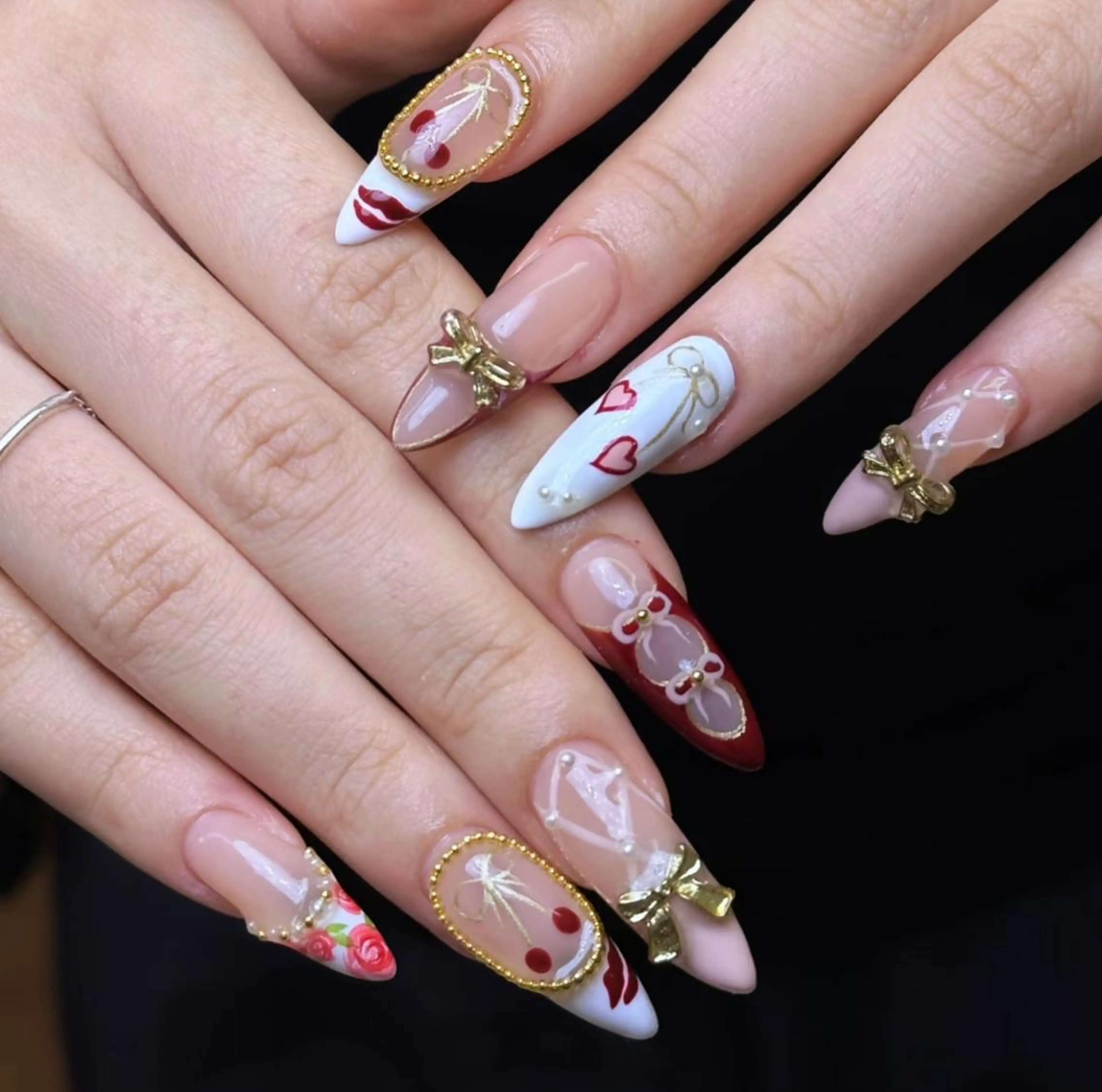 ネイル ハンドネイル 🎀 UU_nailのネイルデザイン