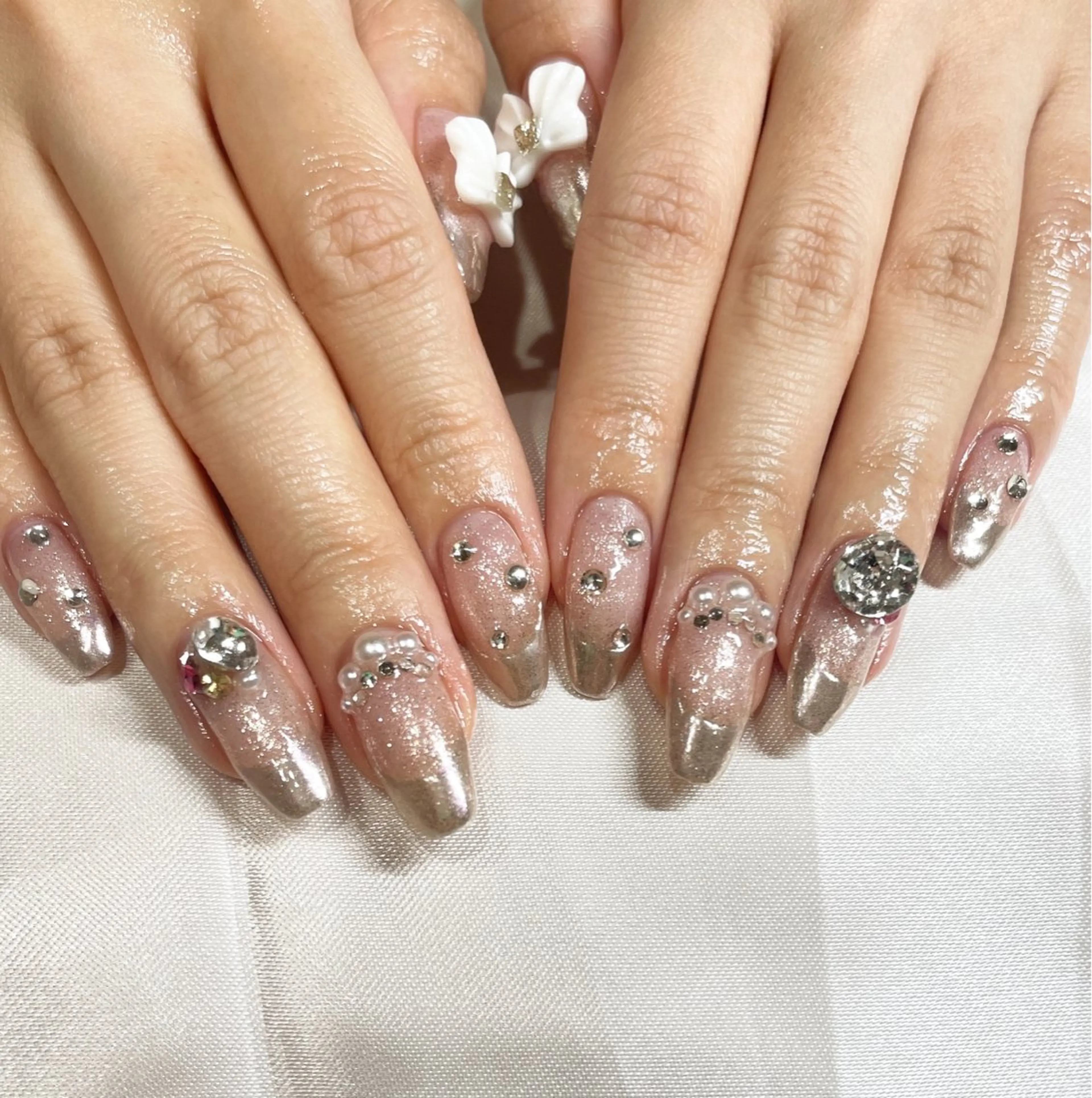 メンズ ネイル キラキラネイル Chérinail 爪のお手入れのネイルデザイン