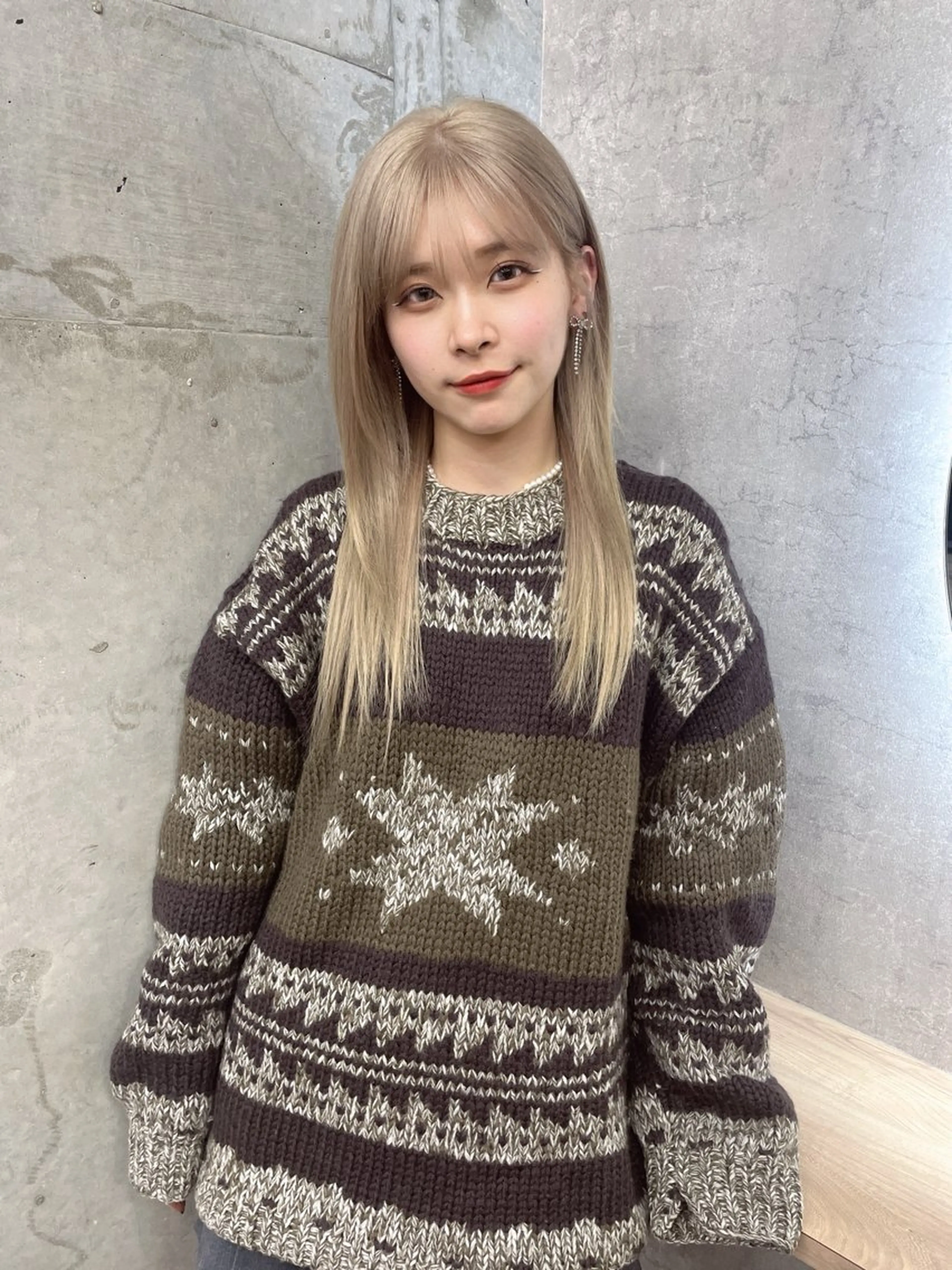 ミディアム カラー ベージュカラー ブリーチ 透明感カラー ハイトーンカラー ミルクティーベージュ ヘアカラー ブリーチ/ベージュ 💕/momoaのヘアスタイル