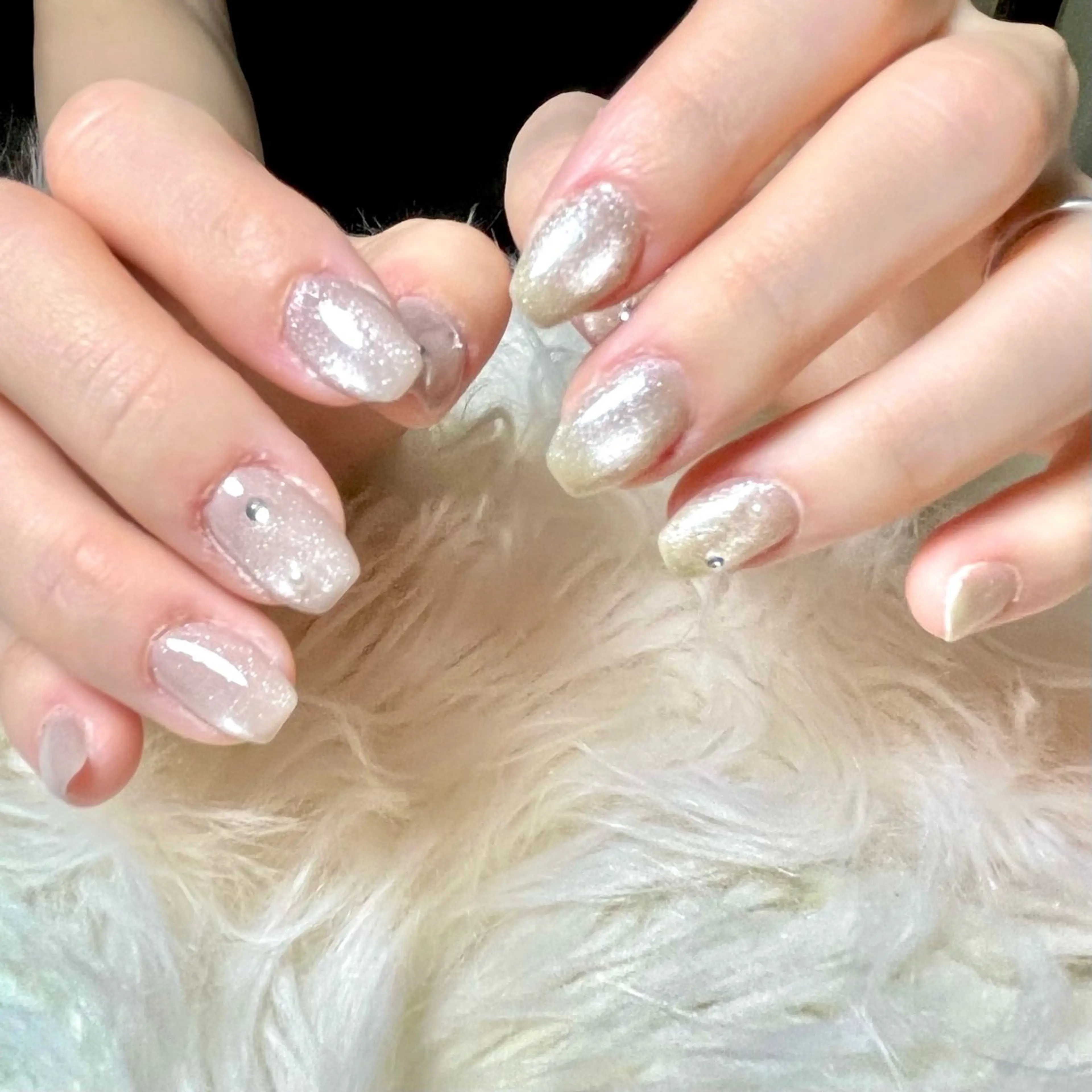 ネイル マグネットネイル ハンドネイル ハンドケア hohomi .のネイルデザイン