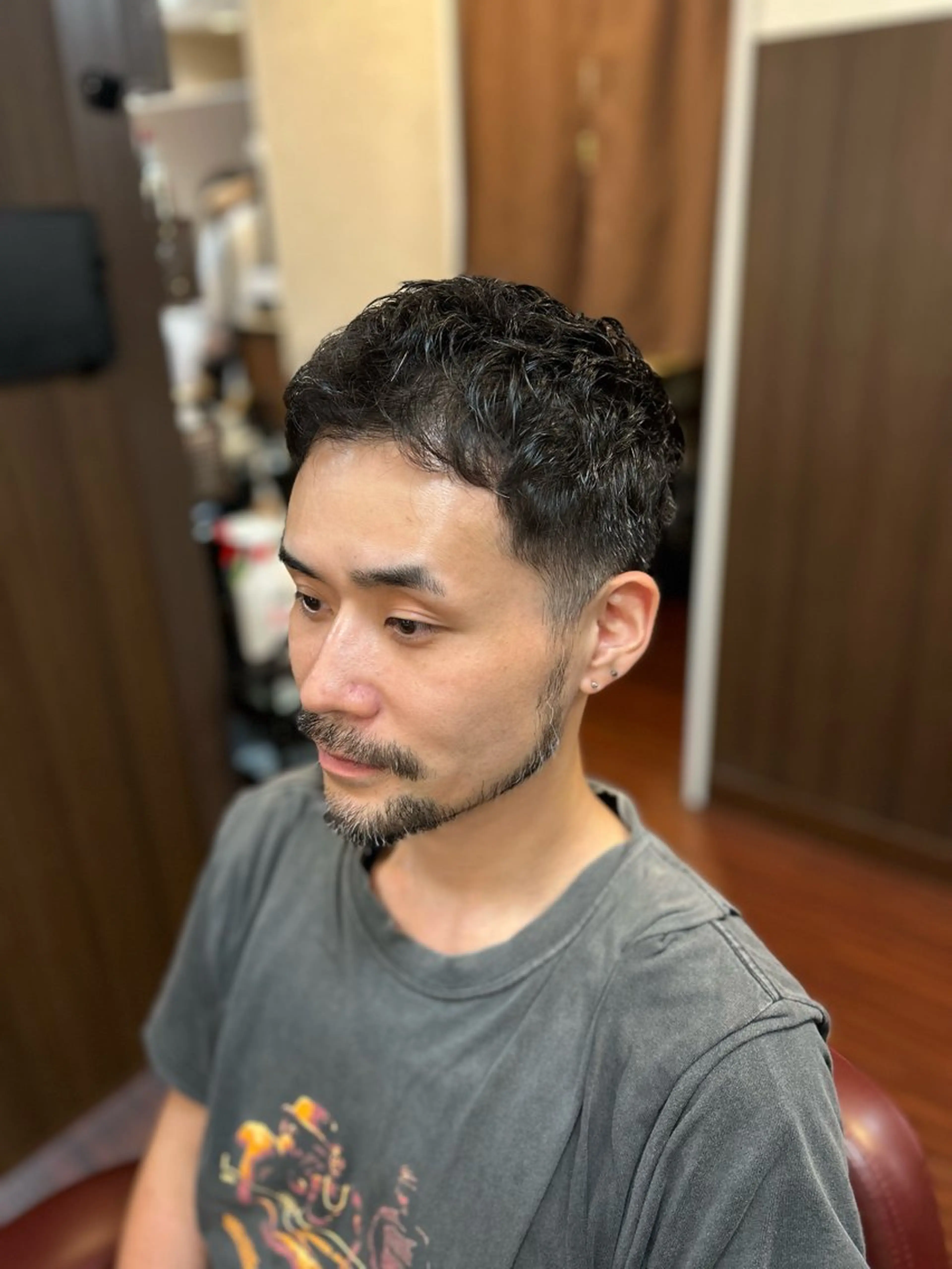 カット+スパイキーピンパーマの写真