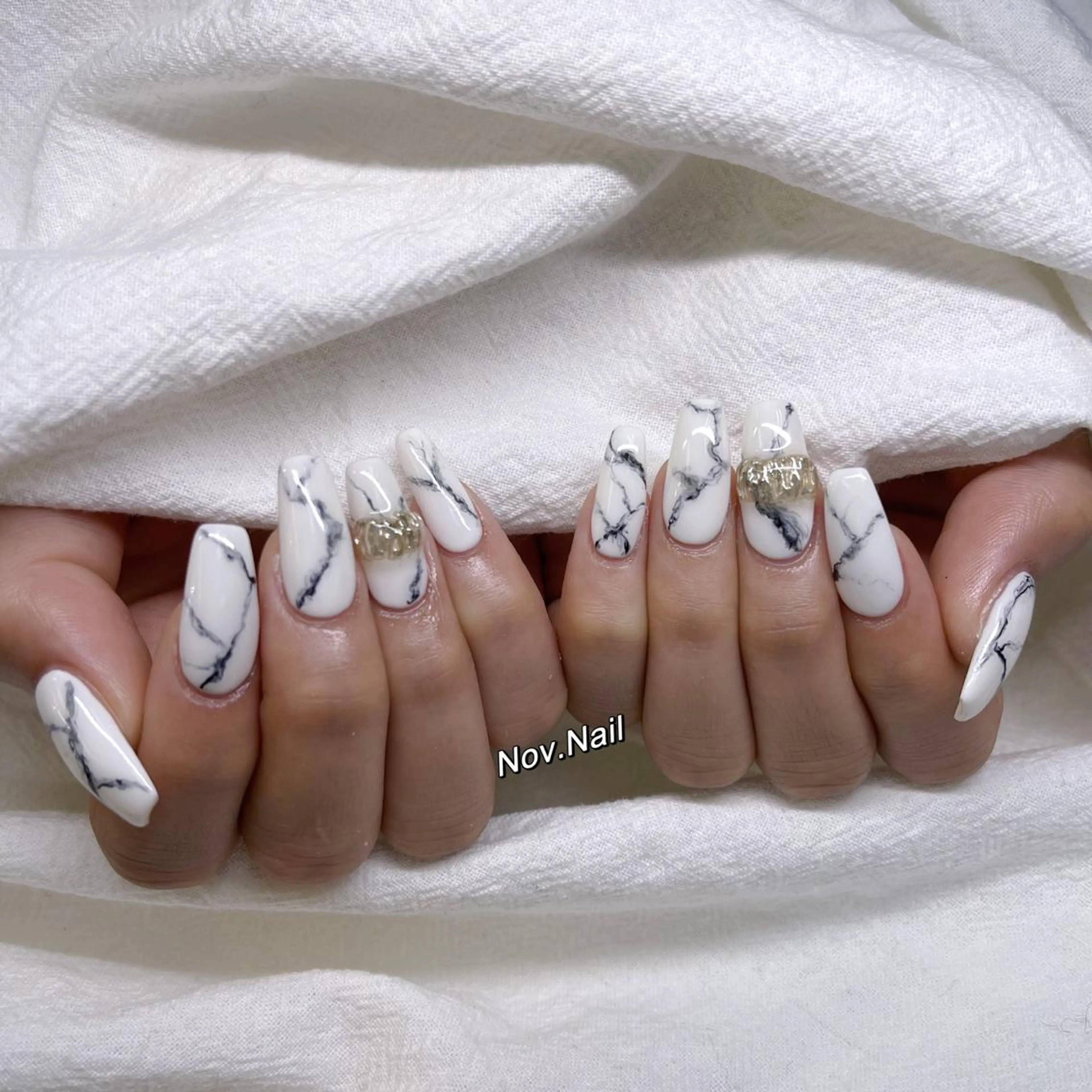ネイル ハンドネイル ハンドケア Nov. ネイルサロンのネイルデザイン