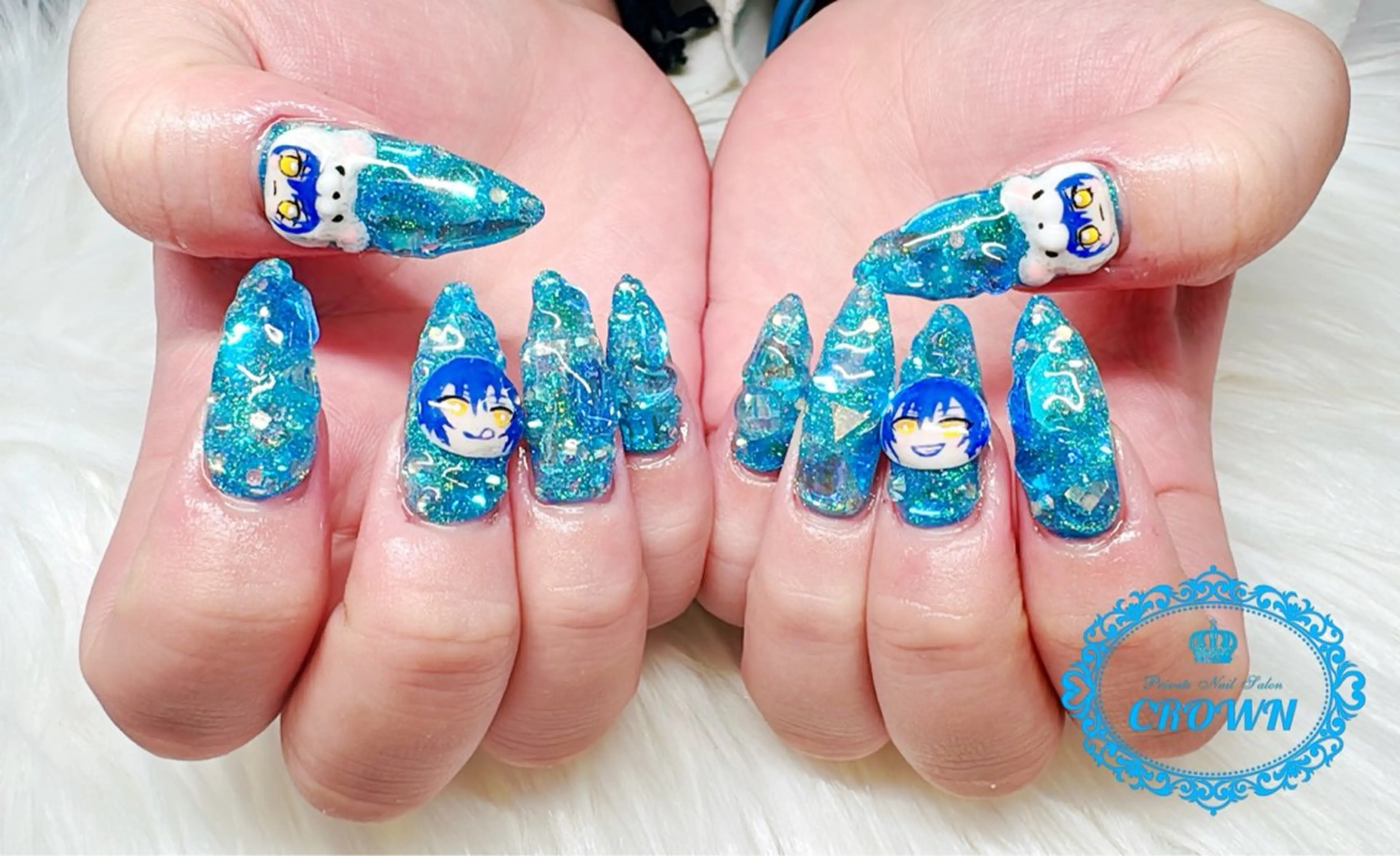 ネイル CROWN プライベートサロンのネイルデザイン