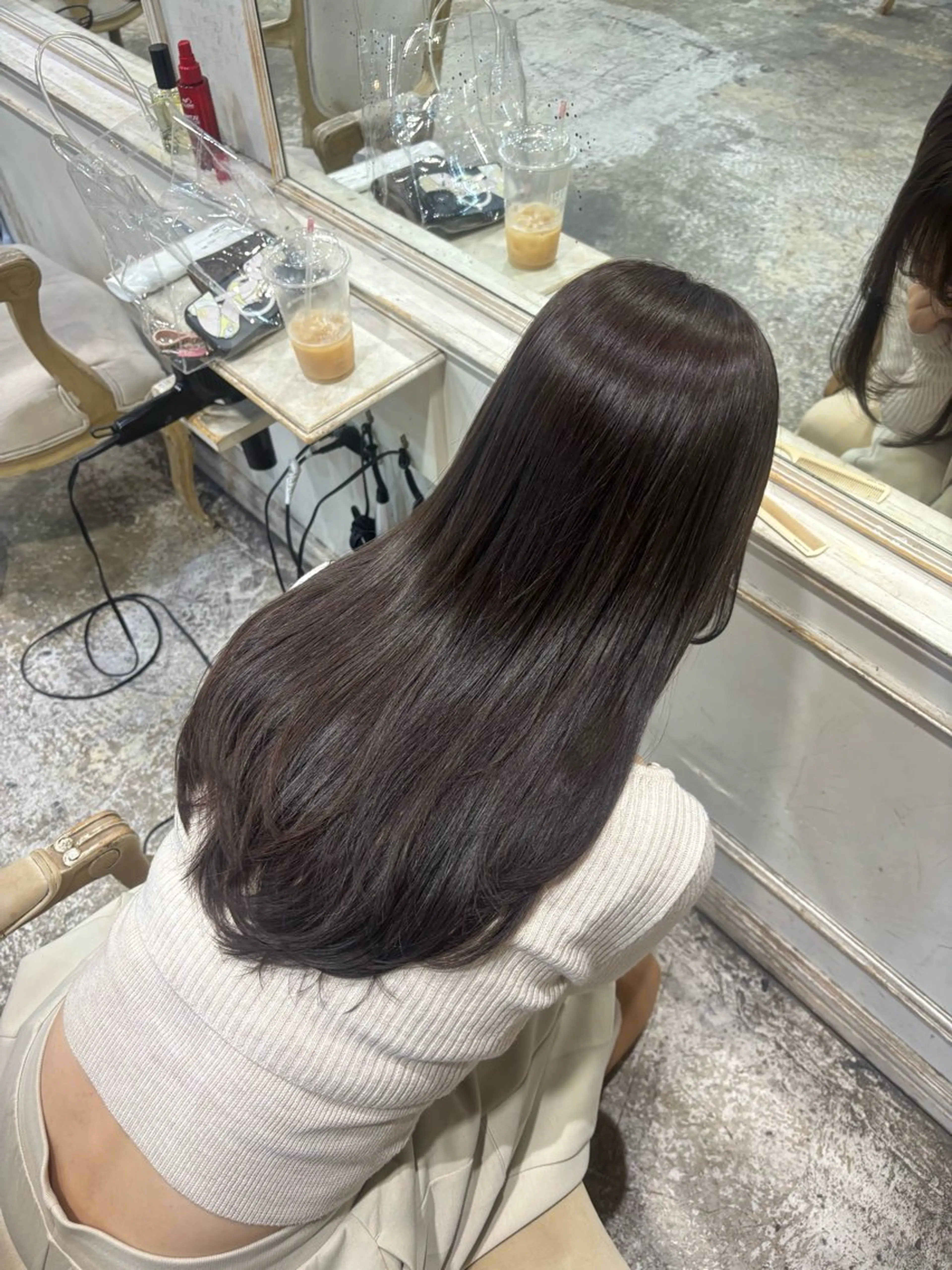 カラー ヘアカラー 柔らかベージュ 🤎YUKAのヘアスタイル