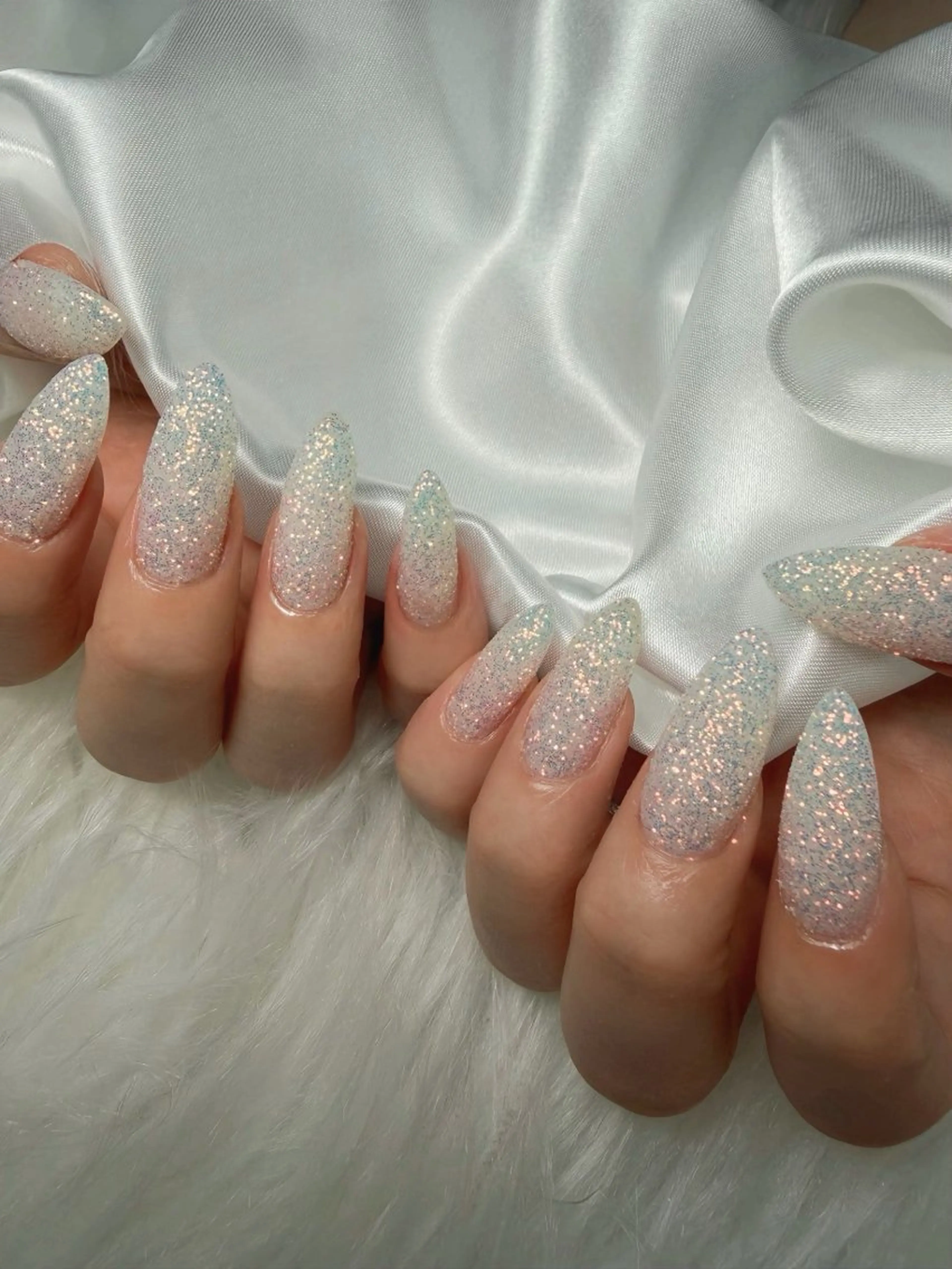 ネイル ハンドネイル ゴテゴテ💙ワンホン リオナのネイルデザイン