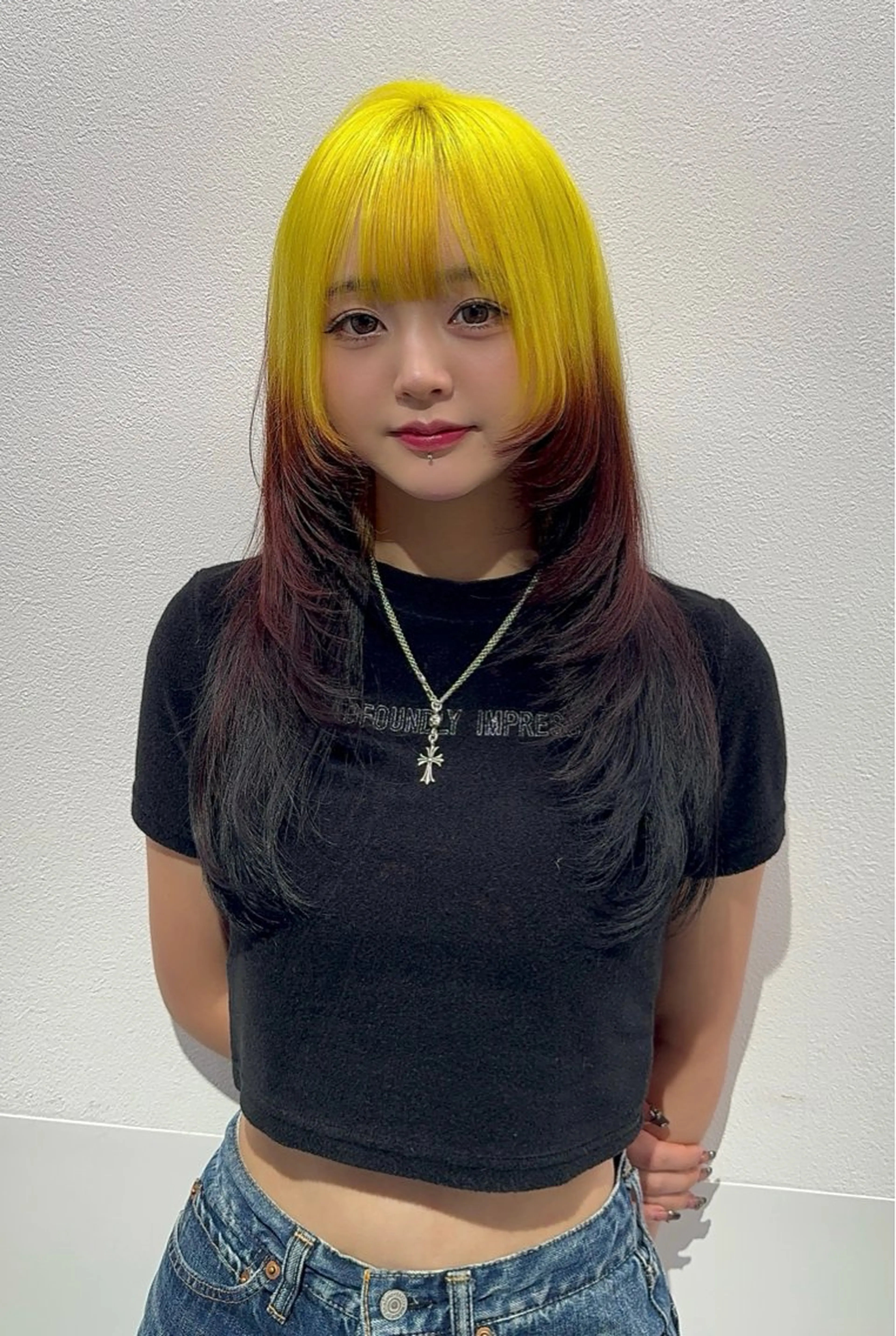 ロング カラー ヘアアレンジ カット トリートメント ヘッドスパ ヘアセット 韓国レイヤーカット /韓国トレンドカラーのヘアスタイル