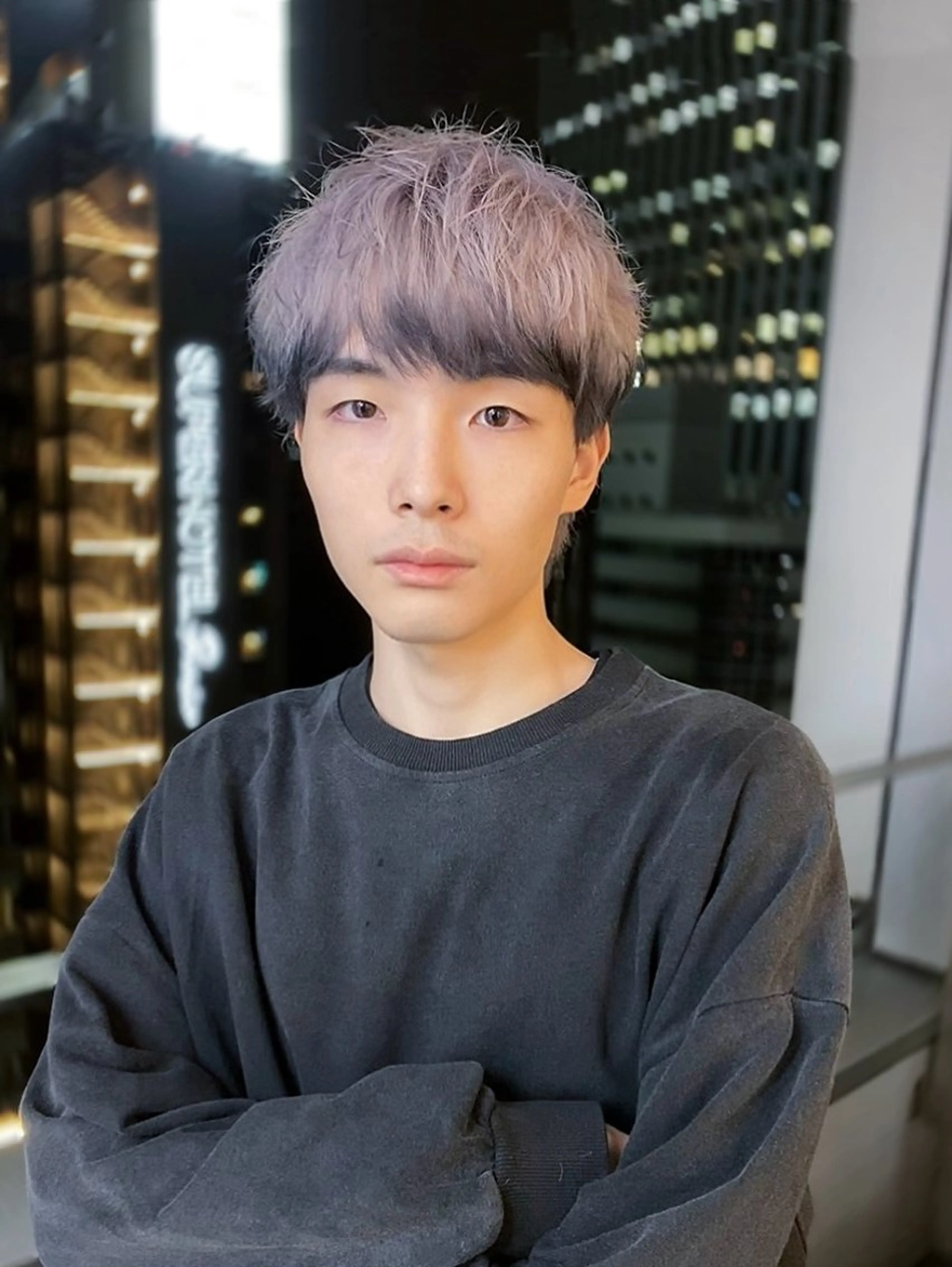 カラー メンズ メンズブリーチ マッシュ ブリーチ ケアブリーチ カット ヘアカラー トリートメント k.e.y銀座店所属・安藤幹人 メンズカット/パーマのヘアスタイル