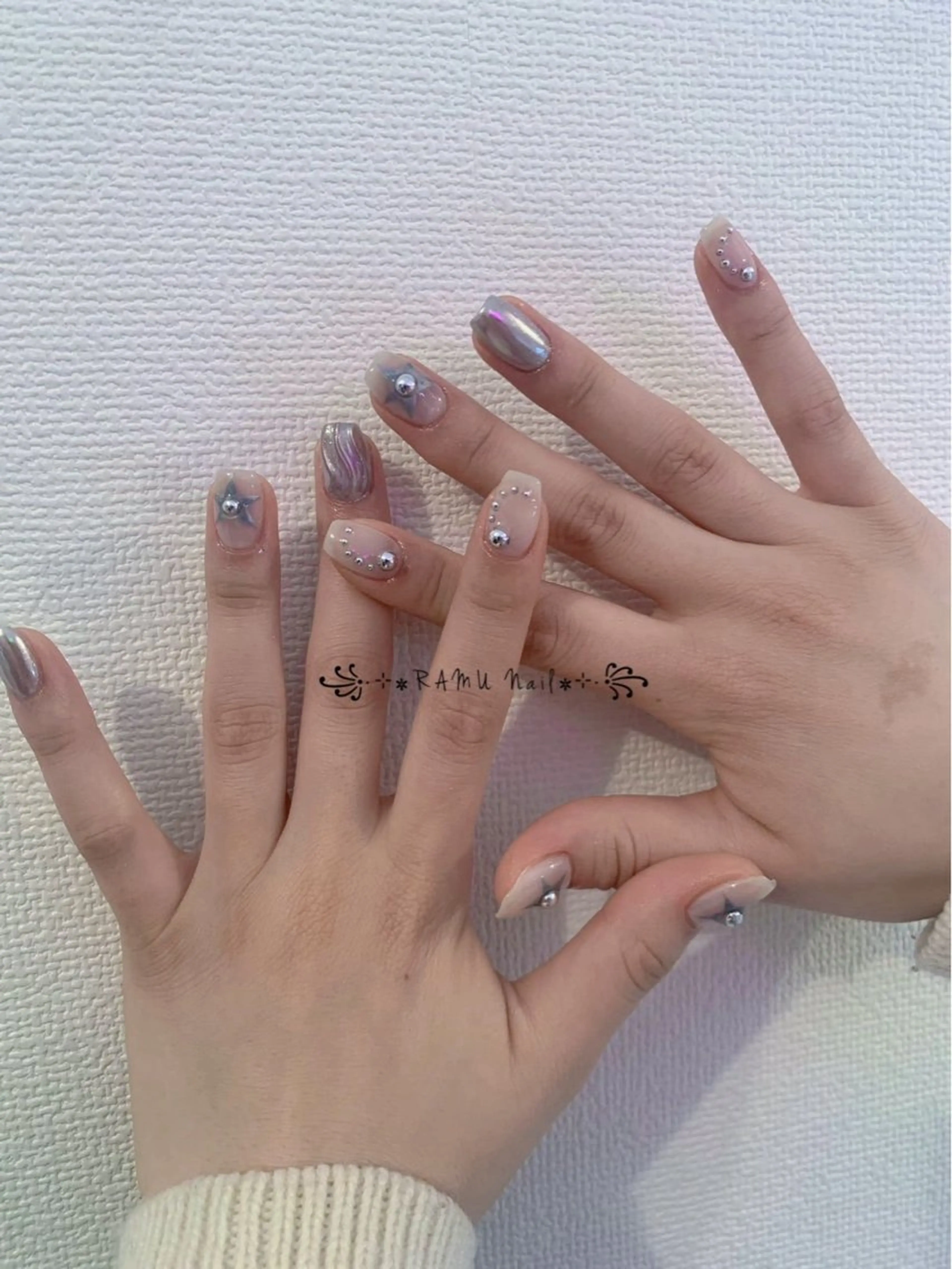 ネイル キラキラネイル マグネットネイル ミラーネイル ピンク ワンホンネイル ハンドネイル RAMU Nail 恵比寿店のネイルデザイン