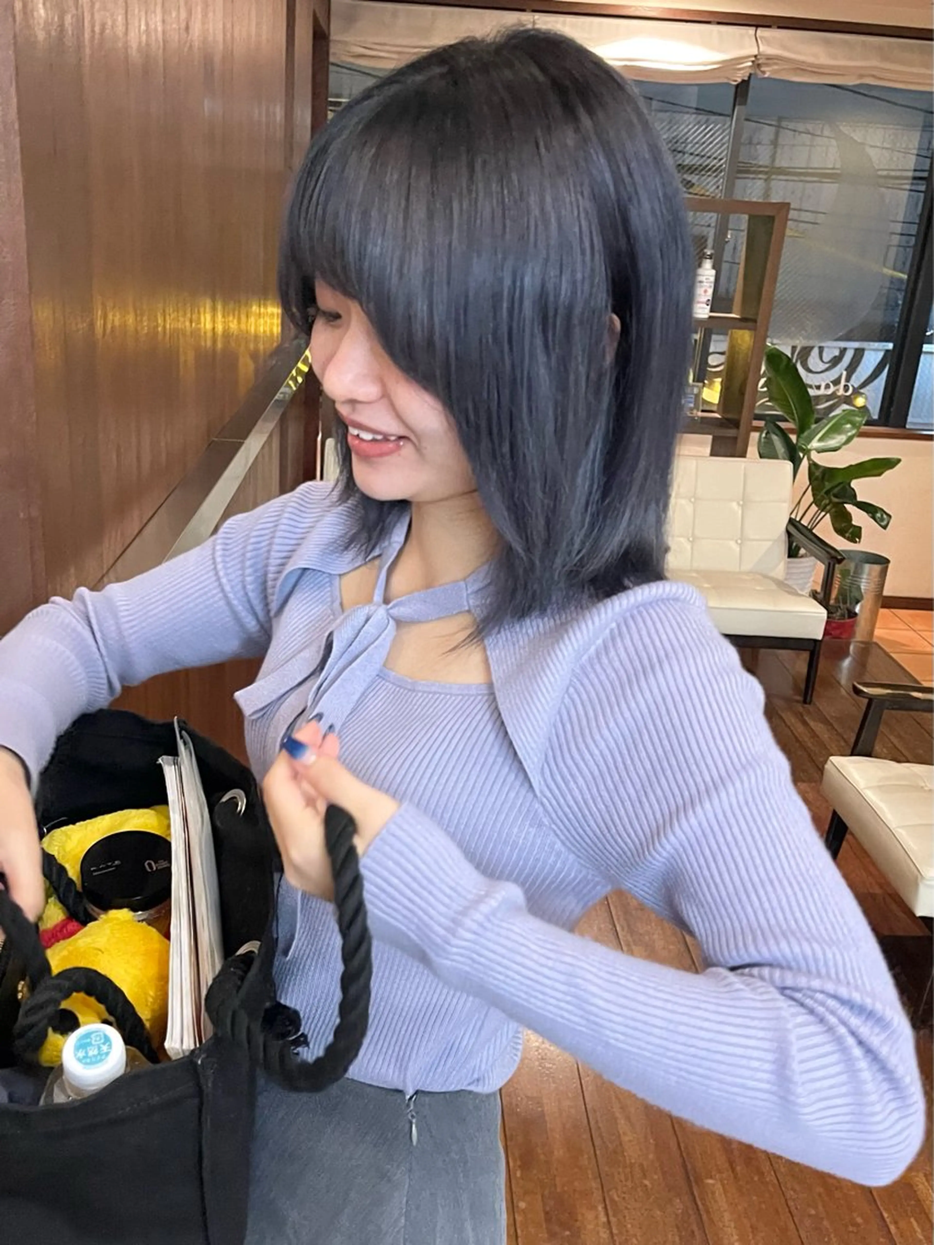 ショート カラー カット ヘアカラー トリートメント 髪質改善ｶﾗｰ ｹｱﾌﾞﾘｰﾁ/ﾀﾑのヘアスタイル