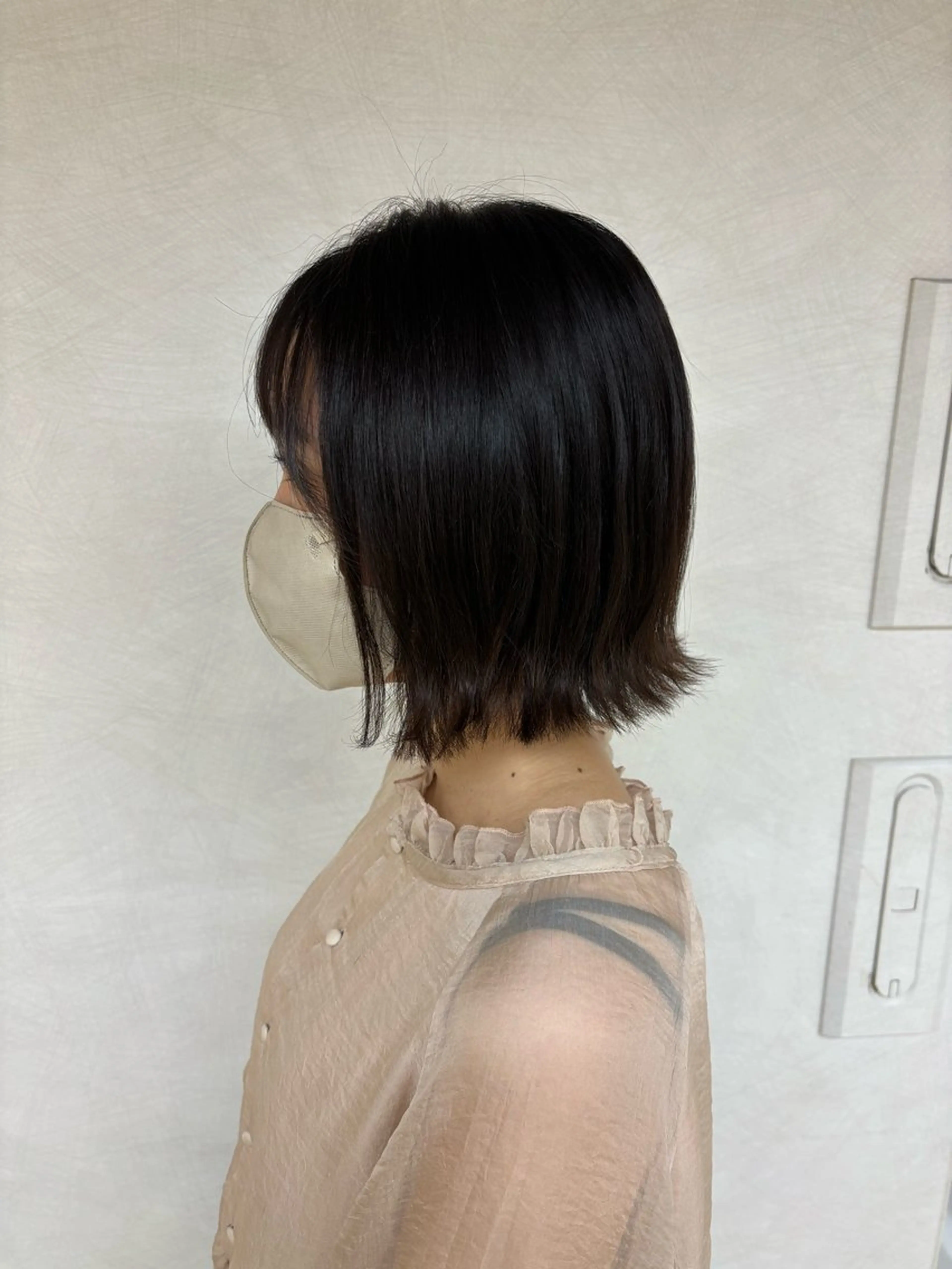 ショート ボブ 顔周りカット 外ハネヘア レイヤーカット/ボブ /nene🍥⋆*のヘアスタイル