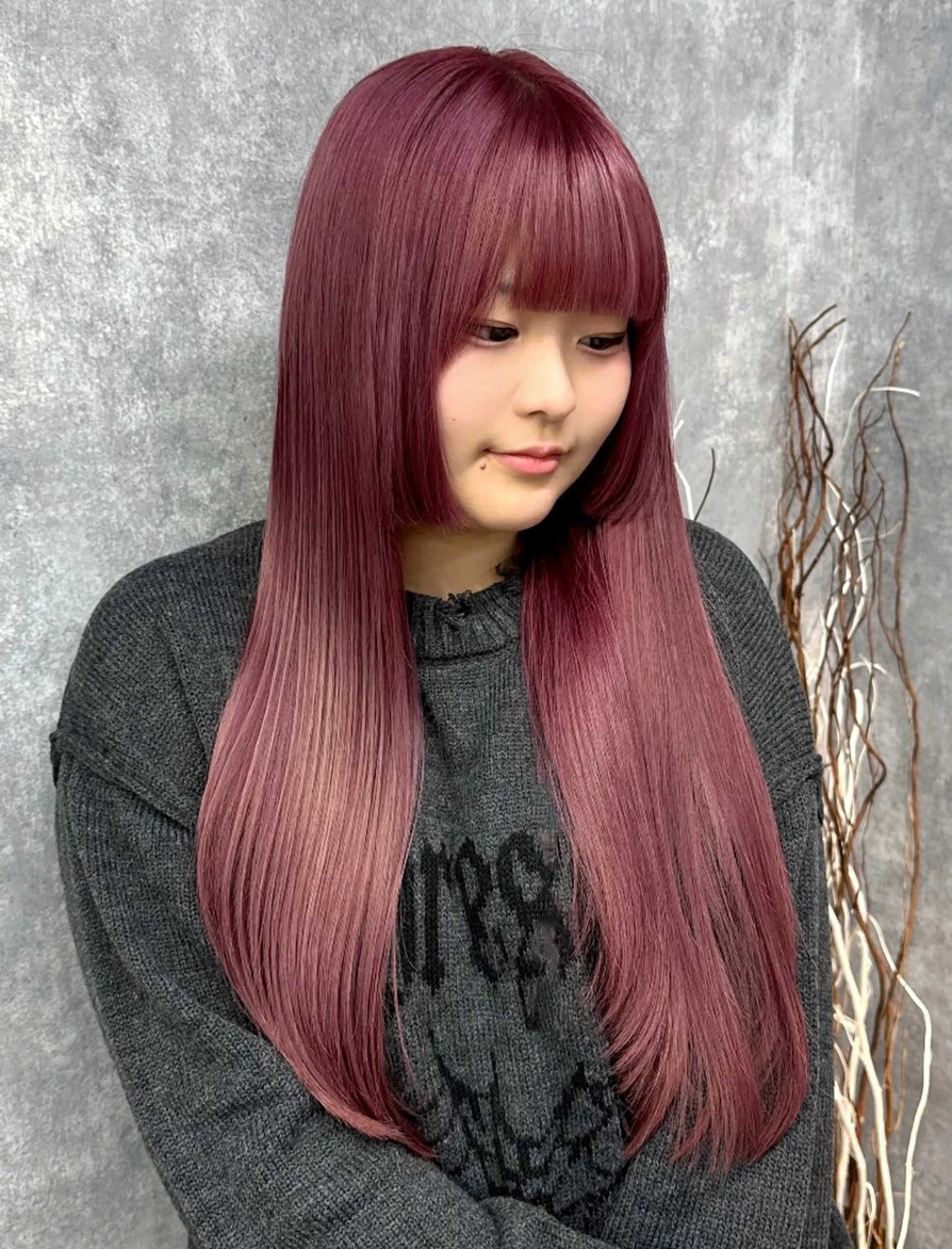 ロング カラー 切りっぱなしボブ ショートボブ バレイヤージュ ベージュカラー グレージュ 【.ico】心斎橋 飛田ゆうきのヘアスタイル