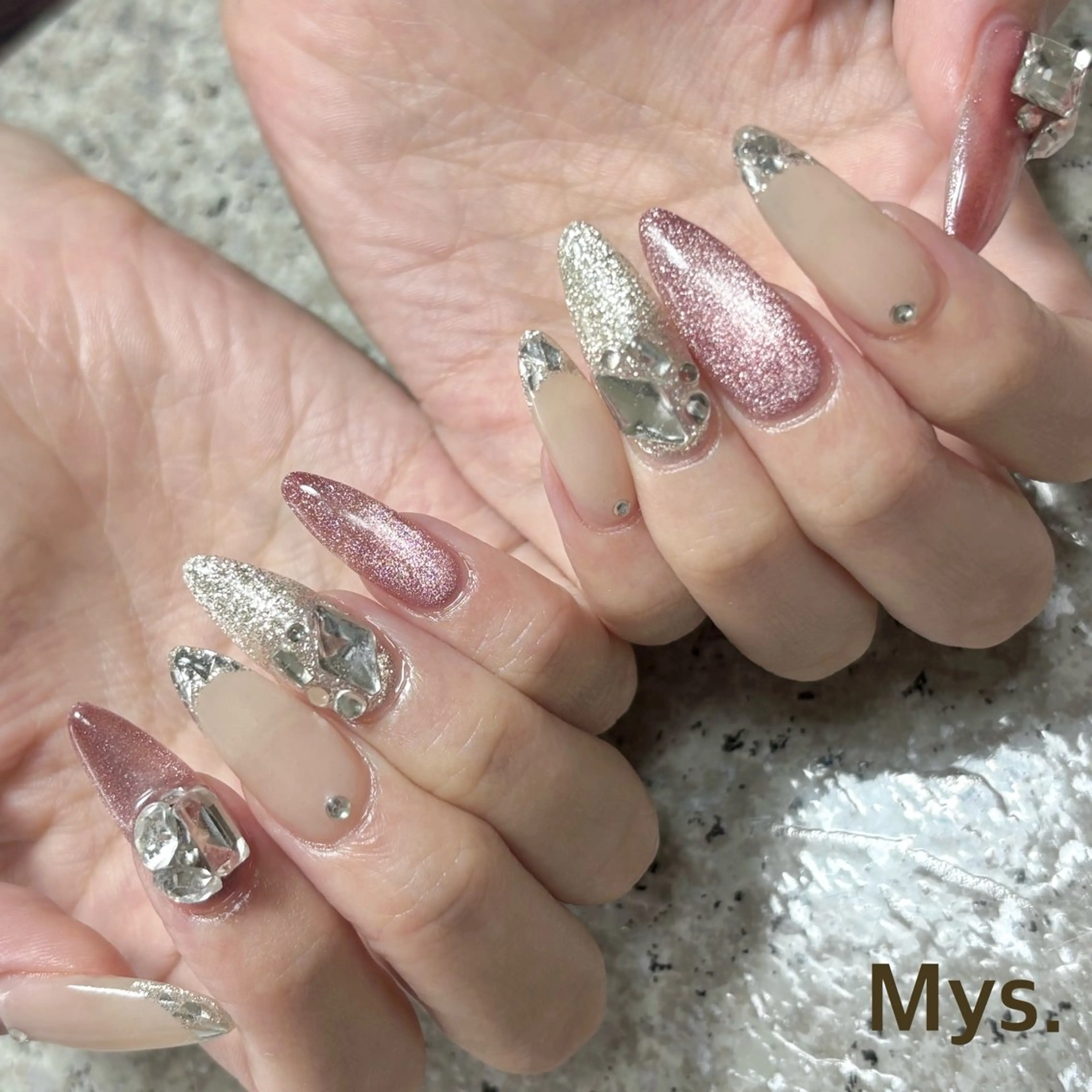 ネイル ハンドネイル Mys. 三上紗紀のネイルデザイン