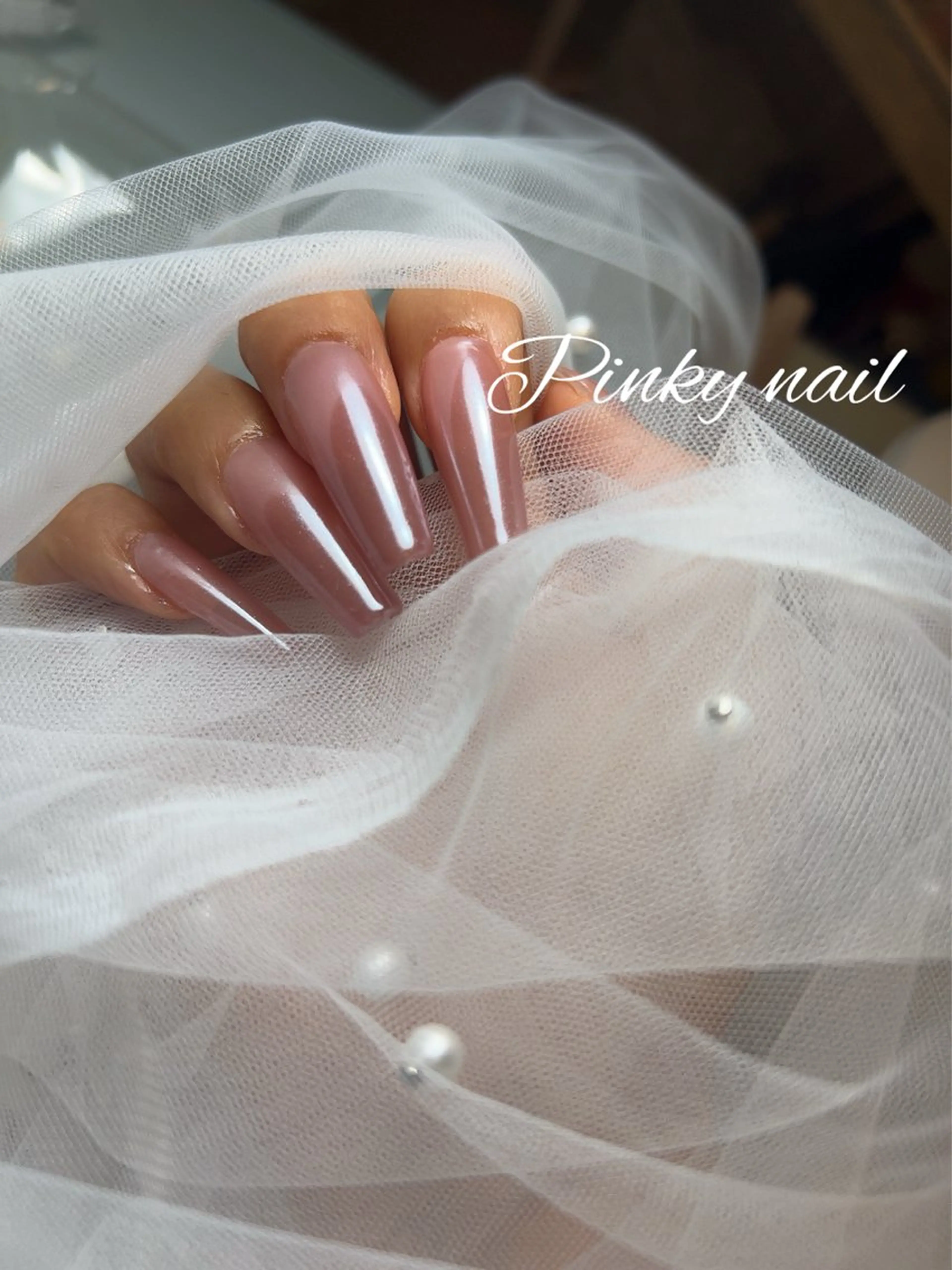 ネイル ミラーネイル ネイルチップ 高野 祐紀のネイルデザイン