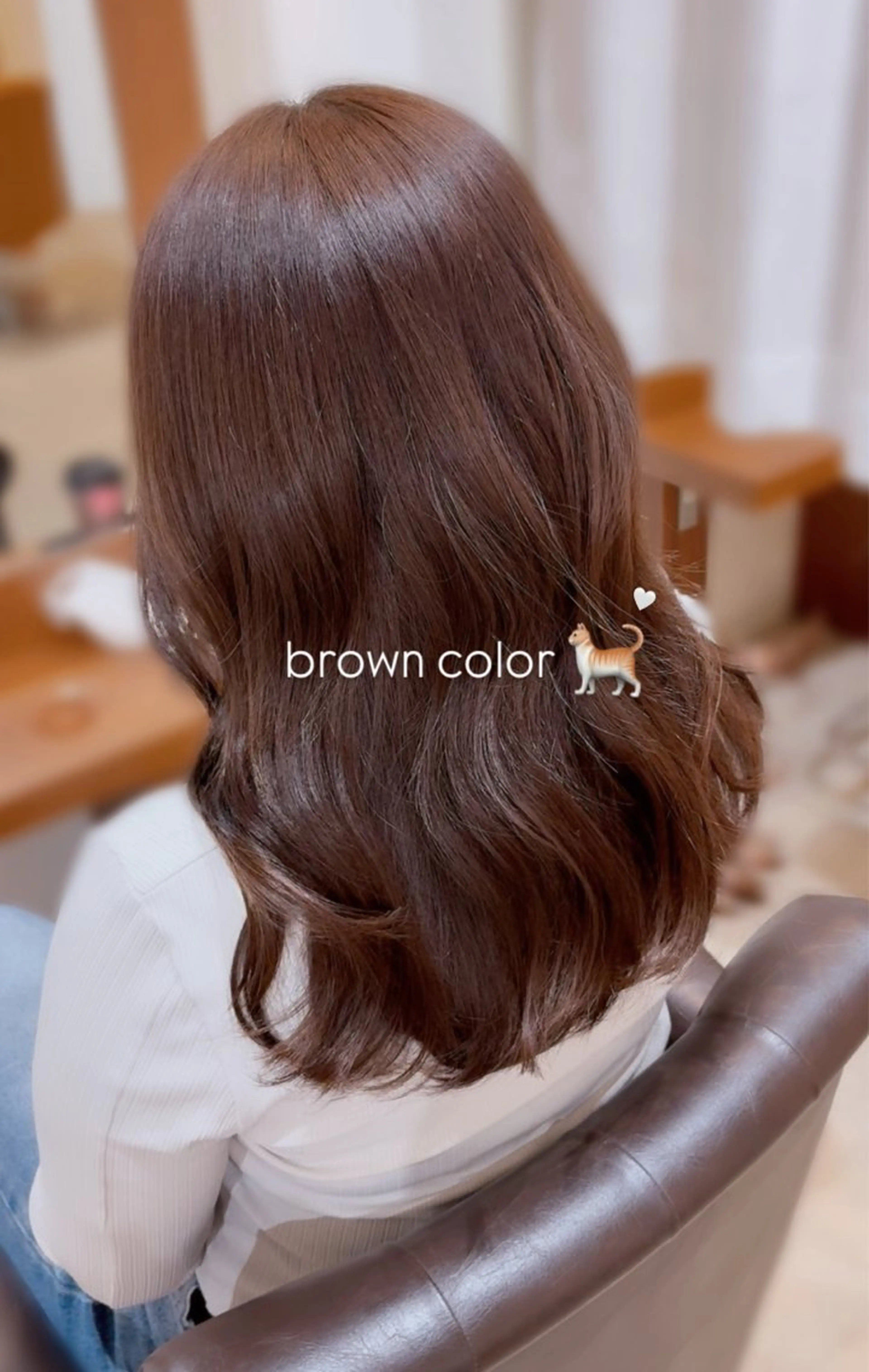 セミロング カラー 切りっぱなしボブ ブリーチ インナーカラー ボブ 阿部 愛理のヘアスタイル