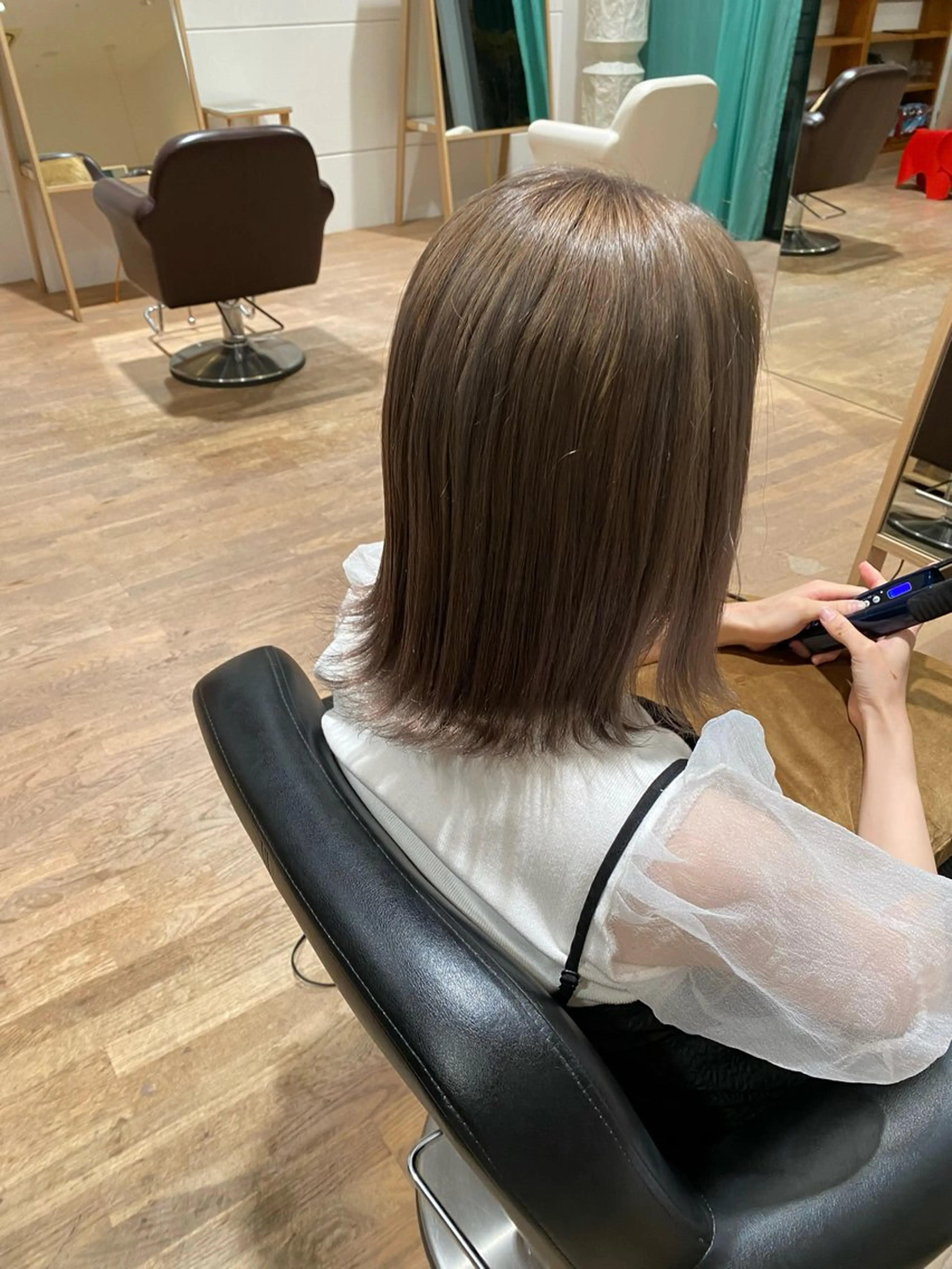 ミディアム カラー MUKU所属・MUKU ひかるのヘアスタイル