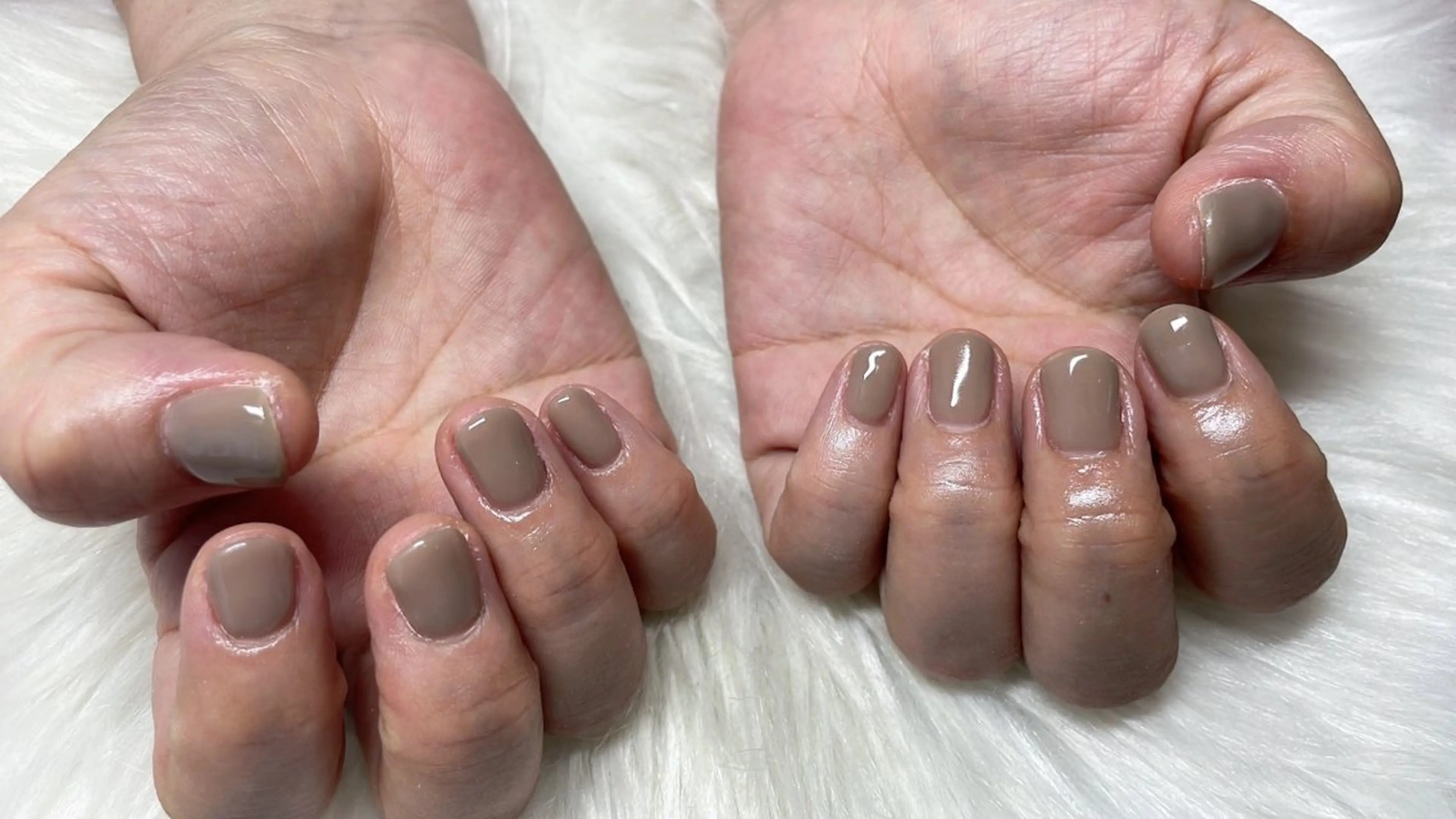 ネイル Amoureuse Satomiのネイルデザイン