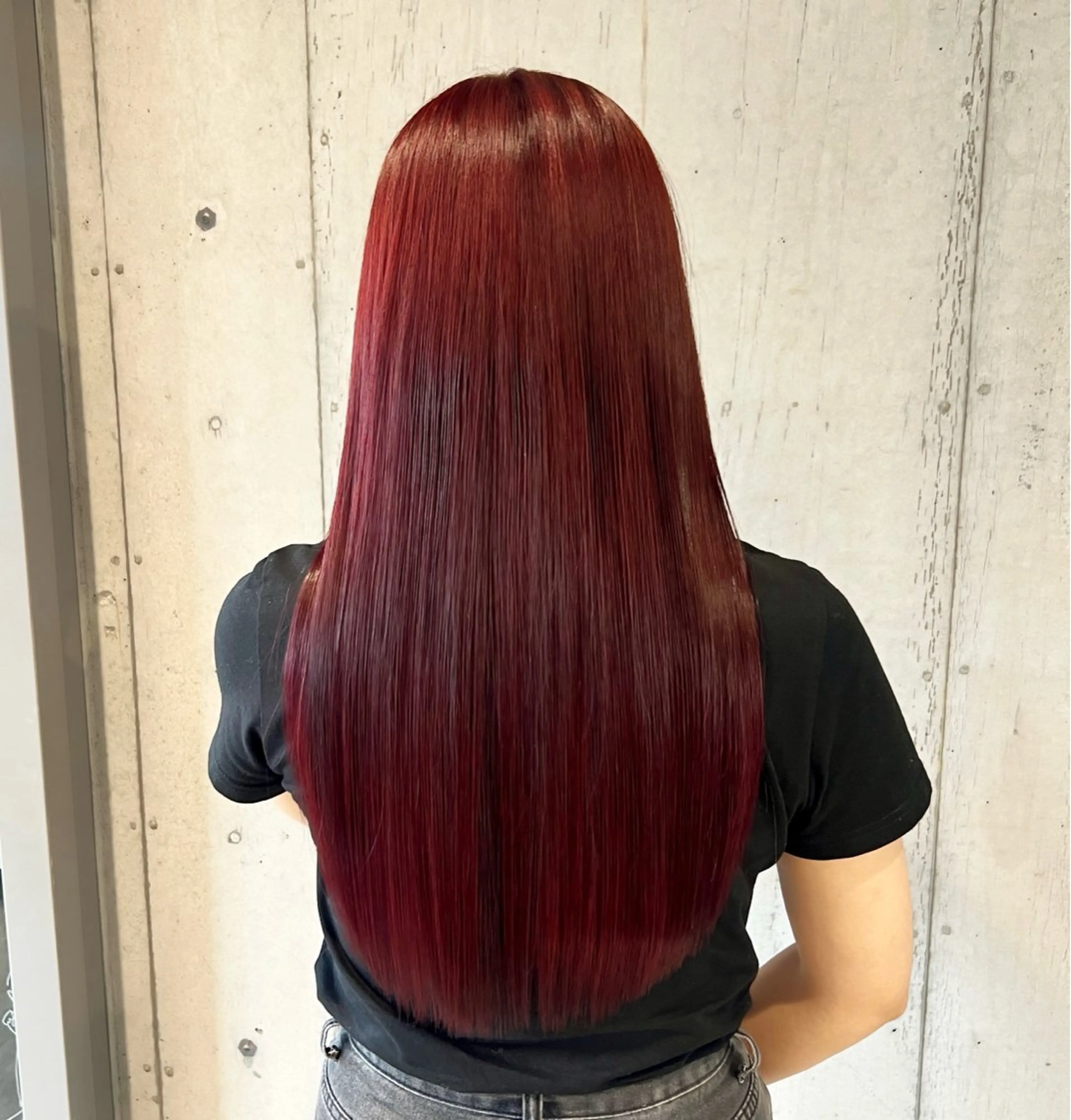 【ブリーチなしで深い赤、ピンクにしたい人専用💄🥀】ブリーチなしダブルカラー＋ウォータートリートメント#韓国ヘアの写真