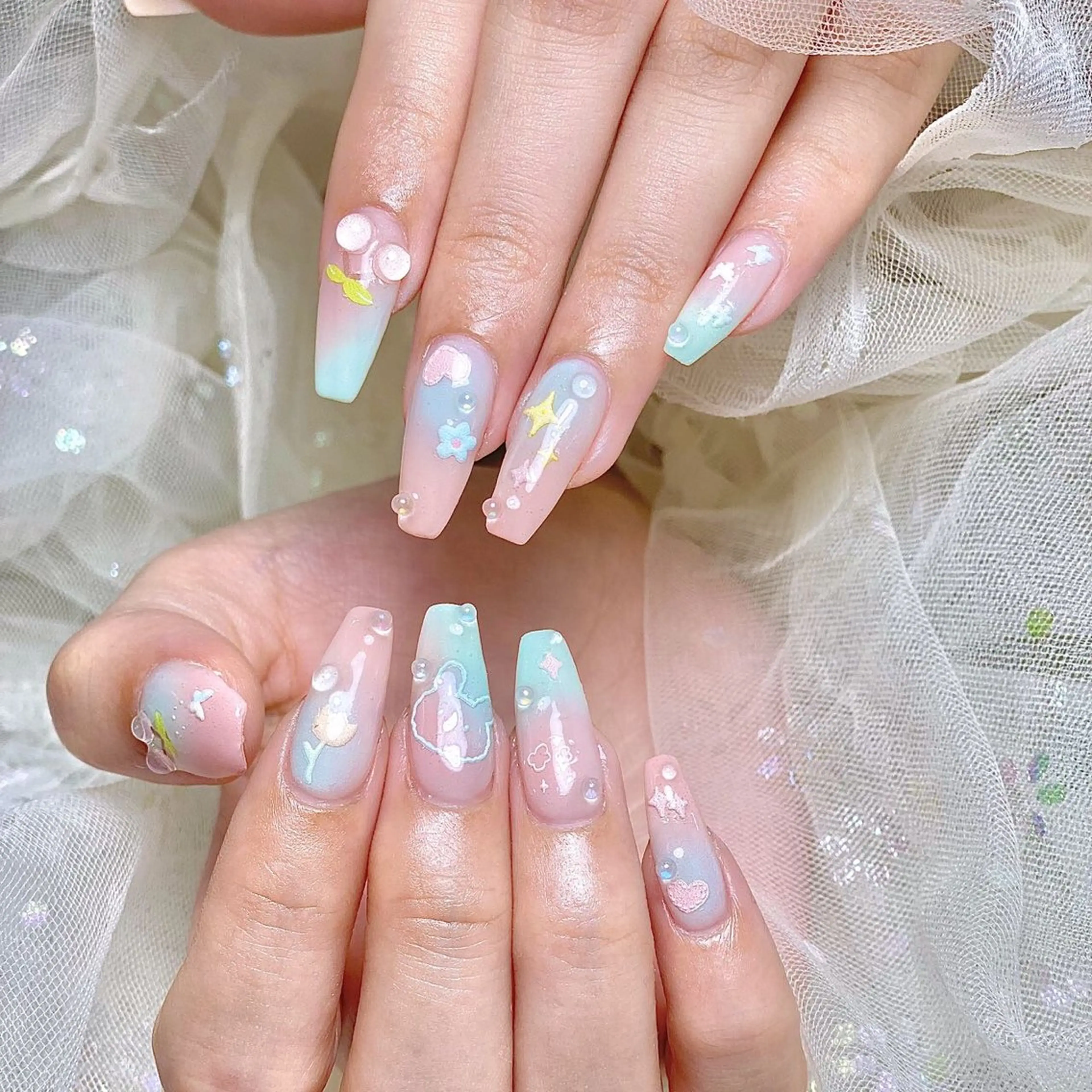 ネイル ハンドネイル ハンドケア Zz nail salonのネイルデザイン