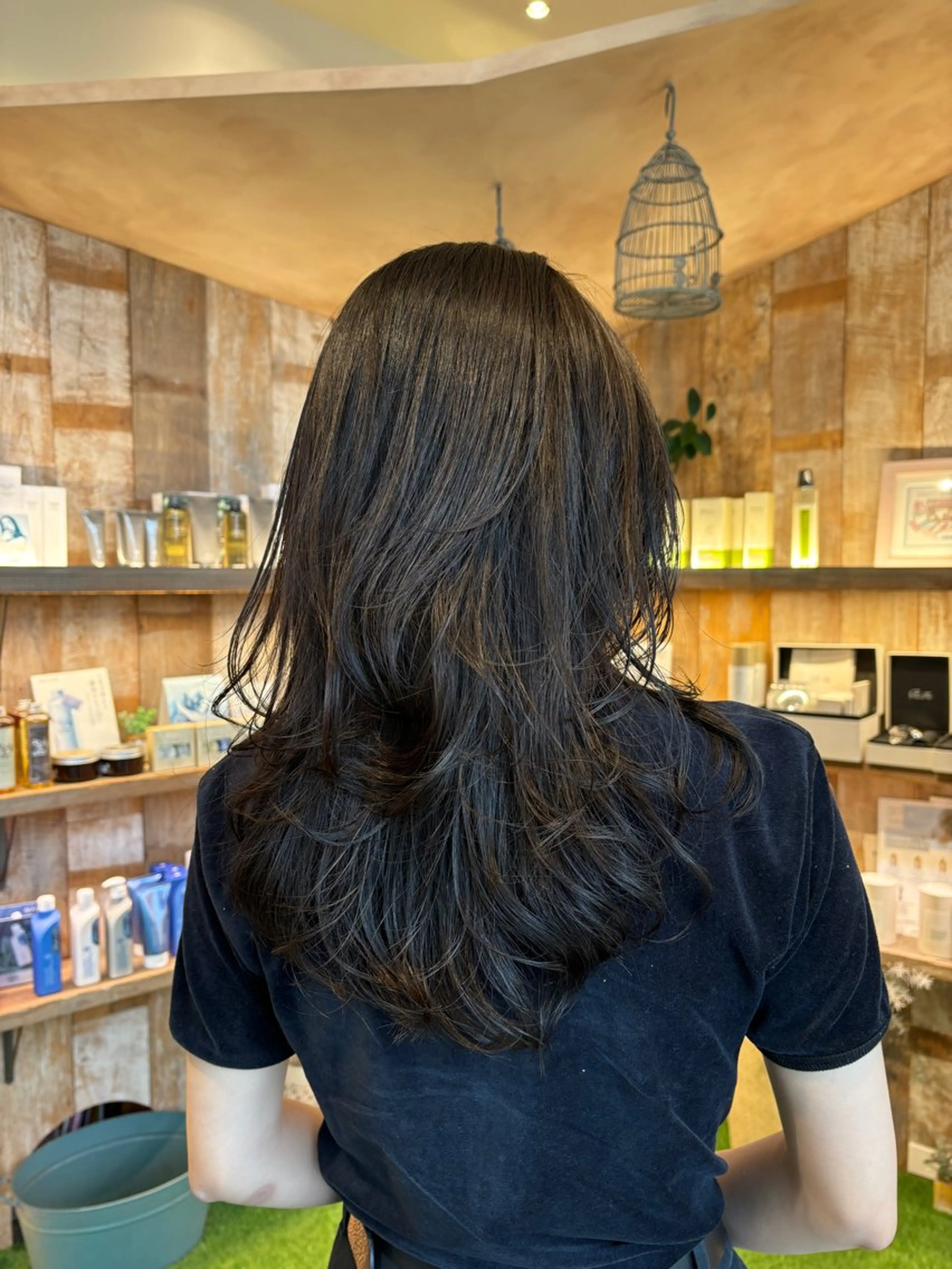 ロング カラー オリーブカラー 韓国風ヘア レイヤーカット カット ヘアカラー トリートメント レイヤーカット✨ 艶髪藤野のヘアスタイル