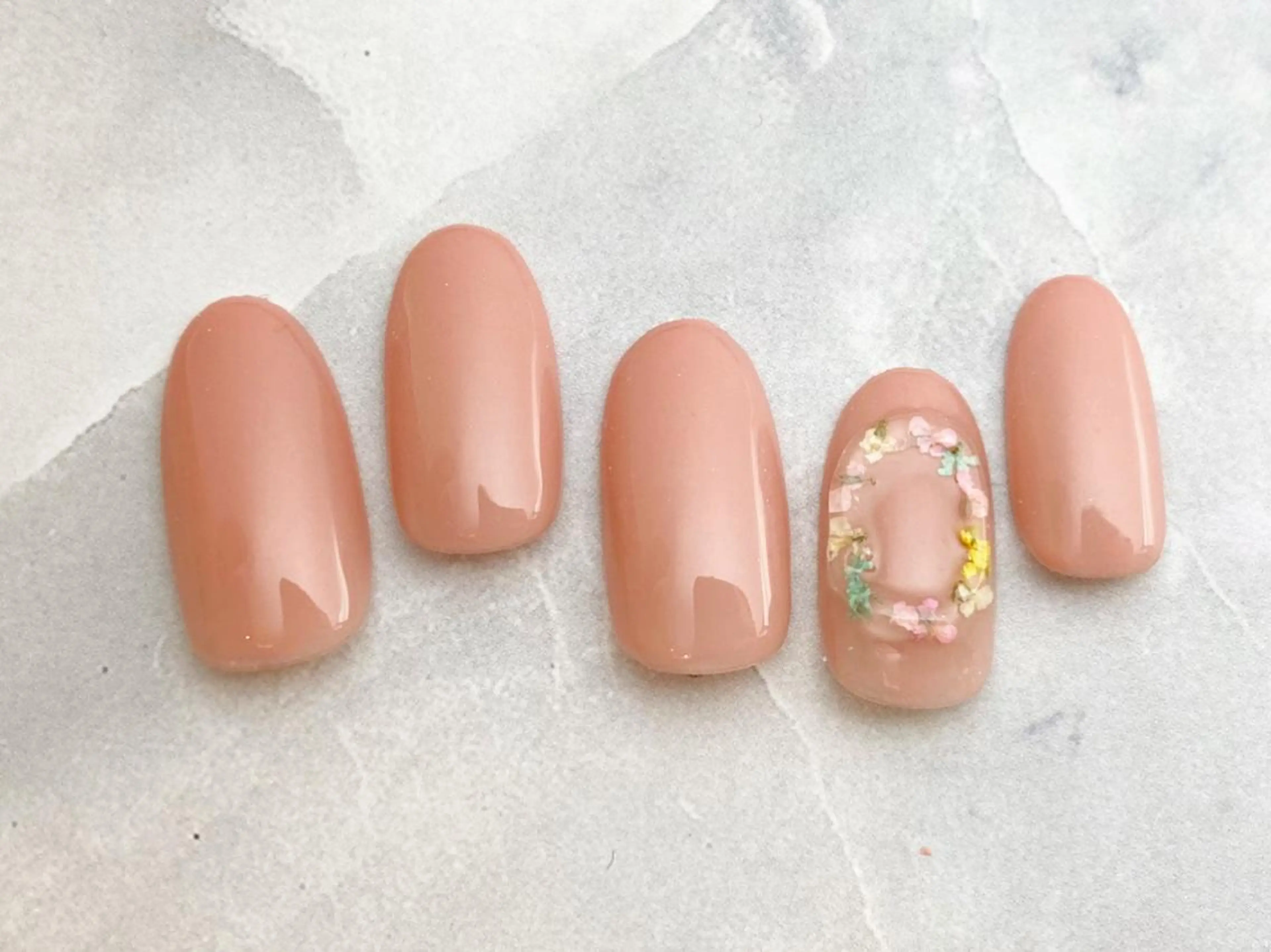 マツエク・マツパ セレナ銀座 ネイリストのネイルデザイン