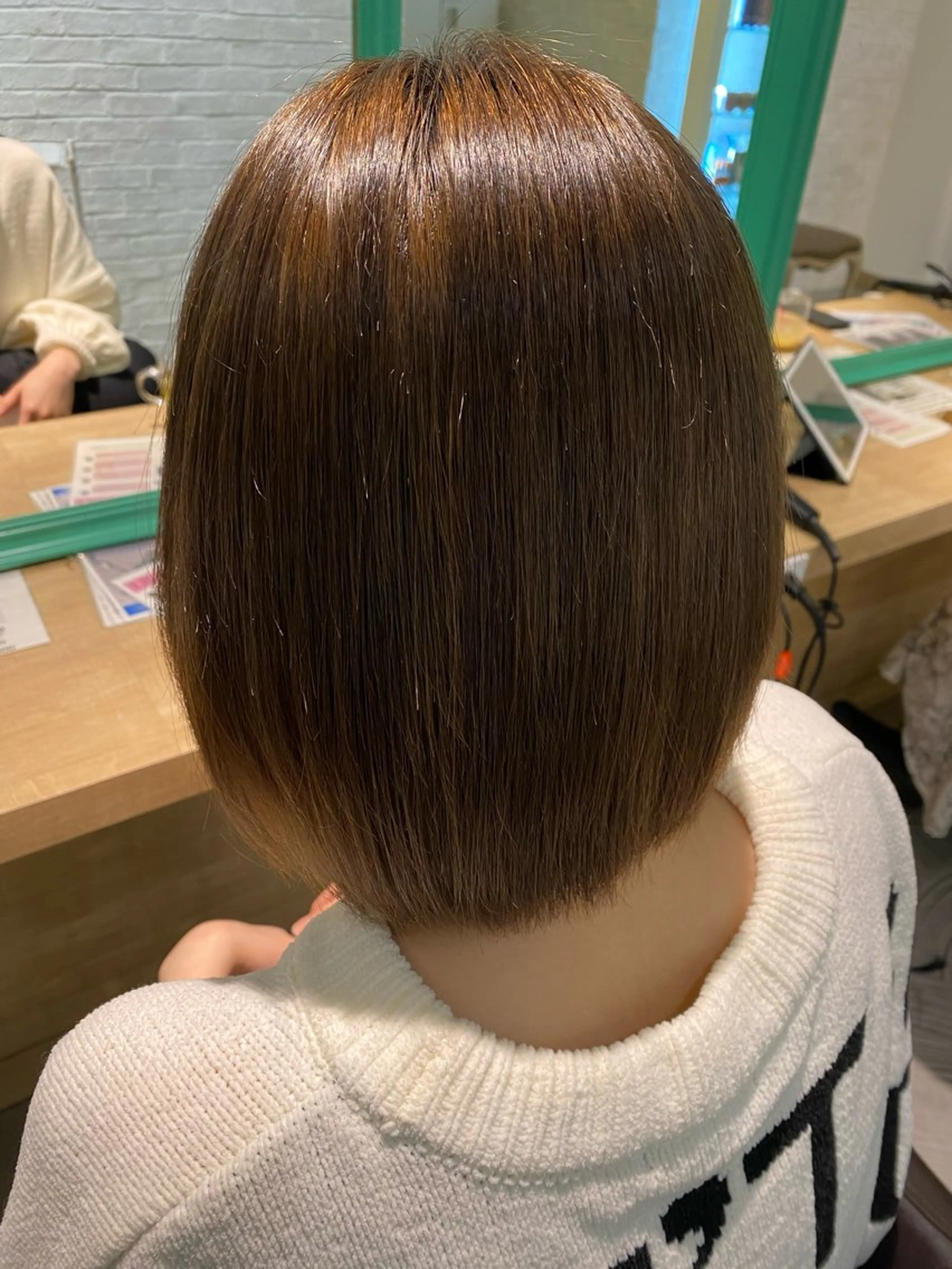 ミディアム 縮毛矯正 岡本樹一 🍁のヘアスタイル