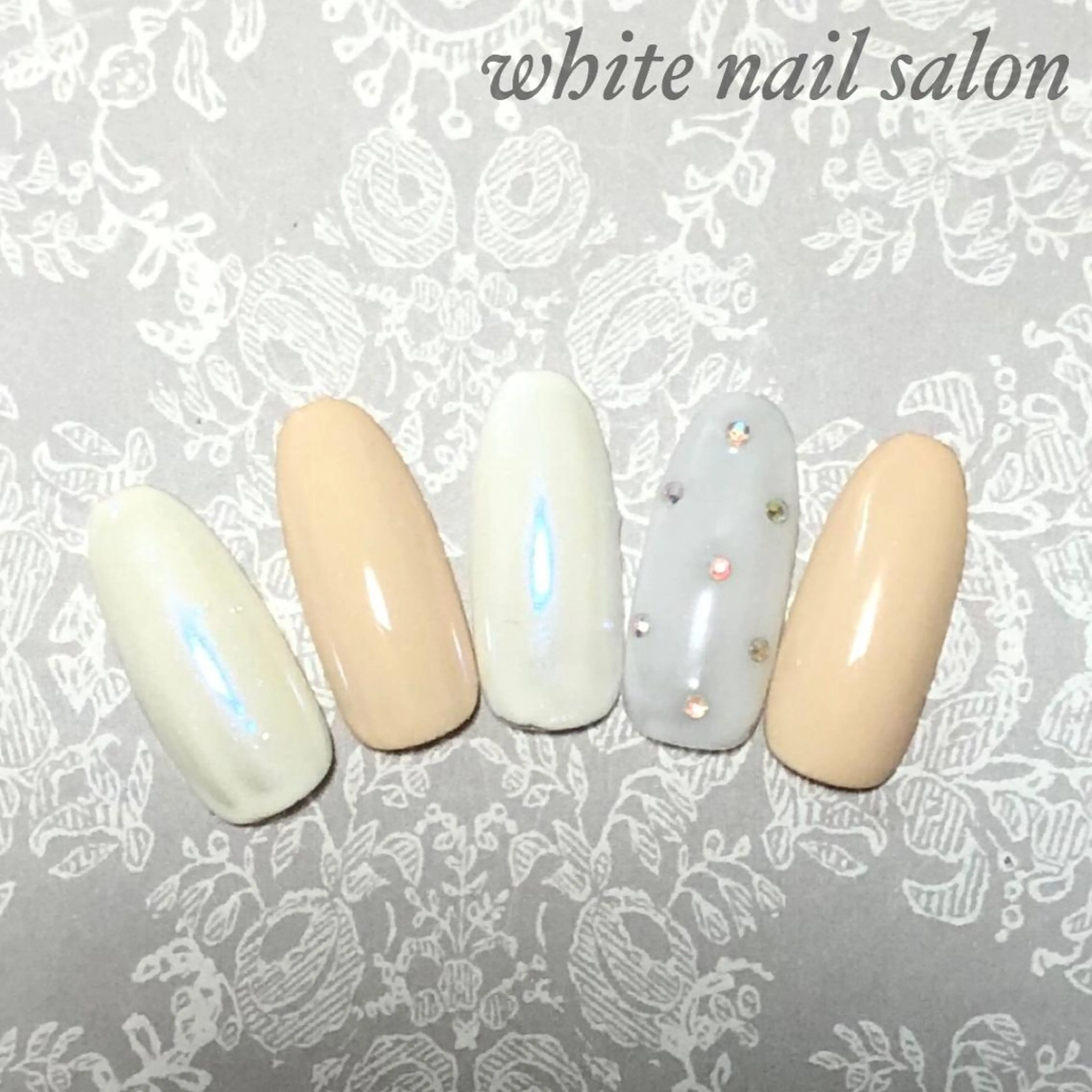 ネイル フットネイル ジェルネイル ハードジェル オフィスネイル スカルプネイル ハンドネイル white nail salonのネイルデザイン
