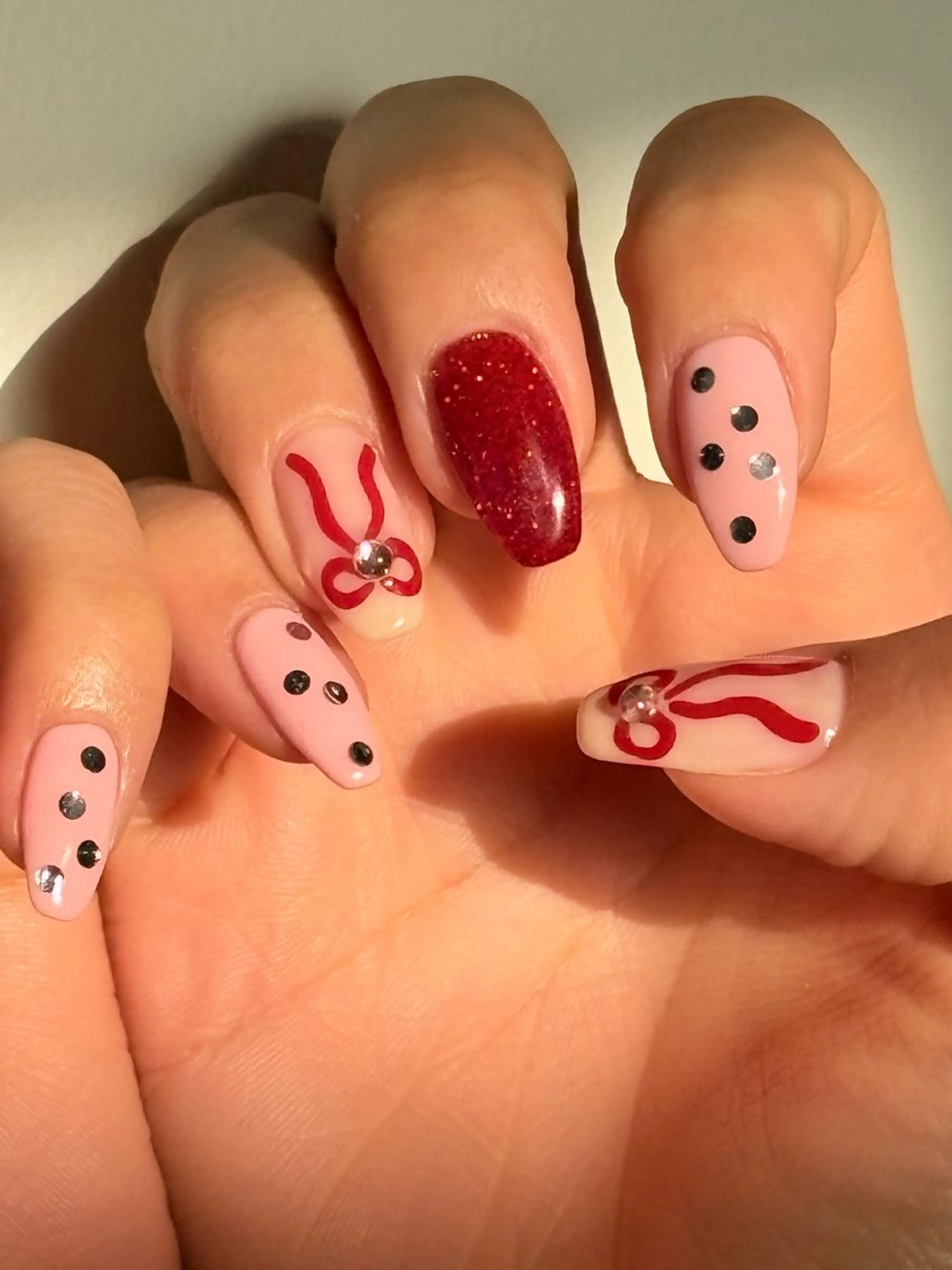 ネイル ハンドネイル she saw me / shokoのネイルデザイン