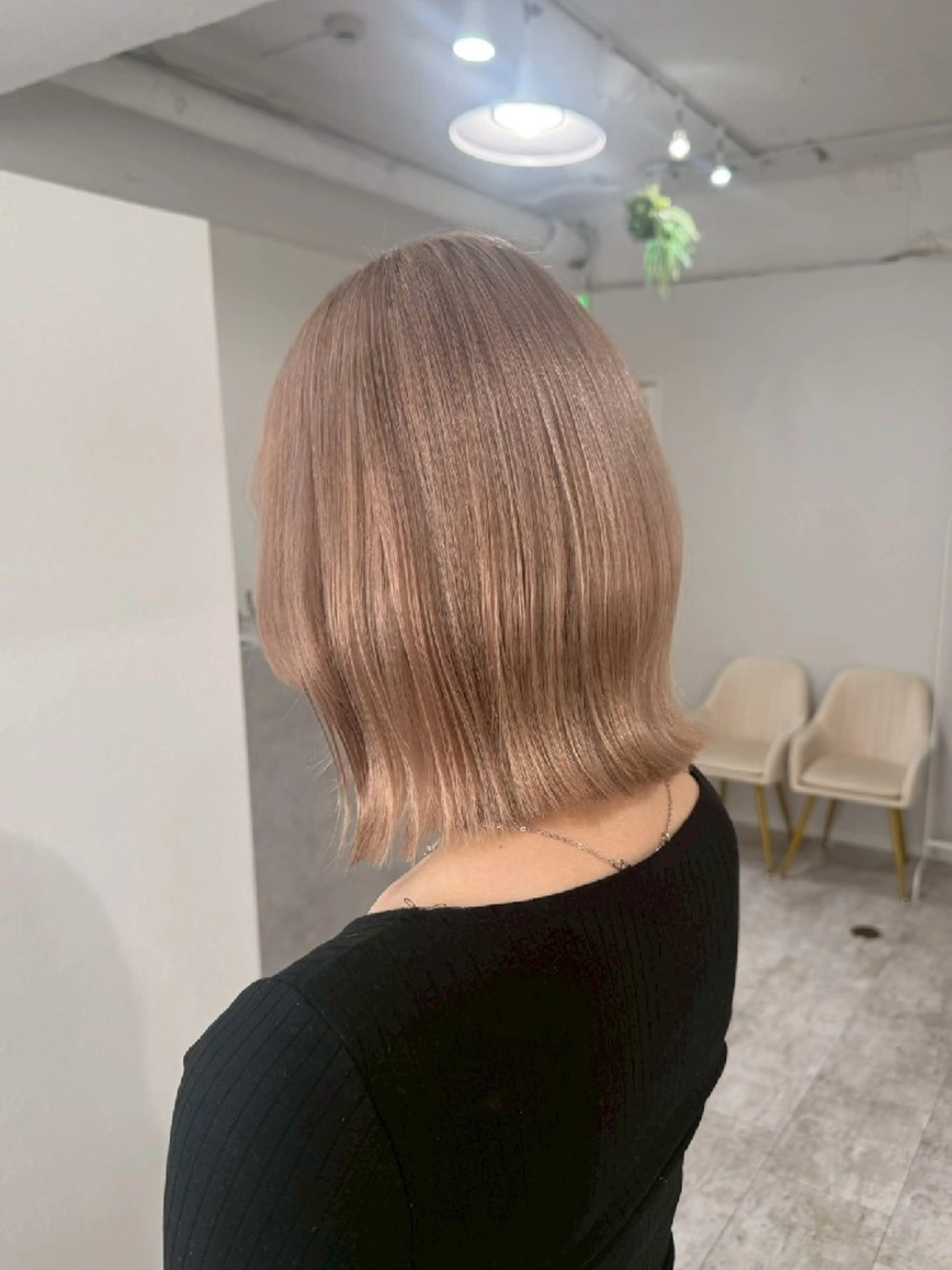 カラー ミディアム piLLon 心斎橋のヘアスタイル