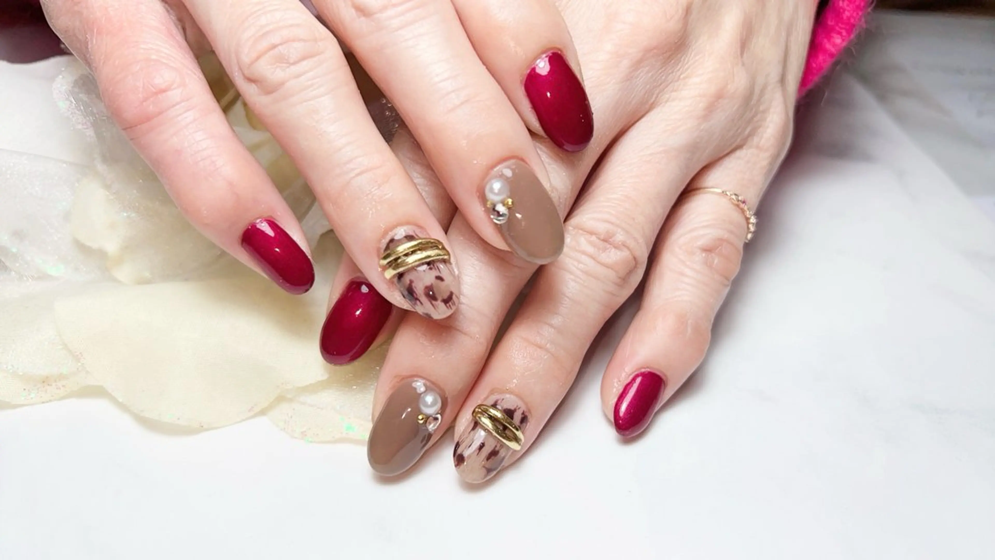 持ち込み可能・デザイン2本の写真