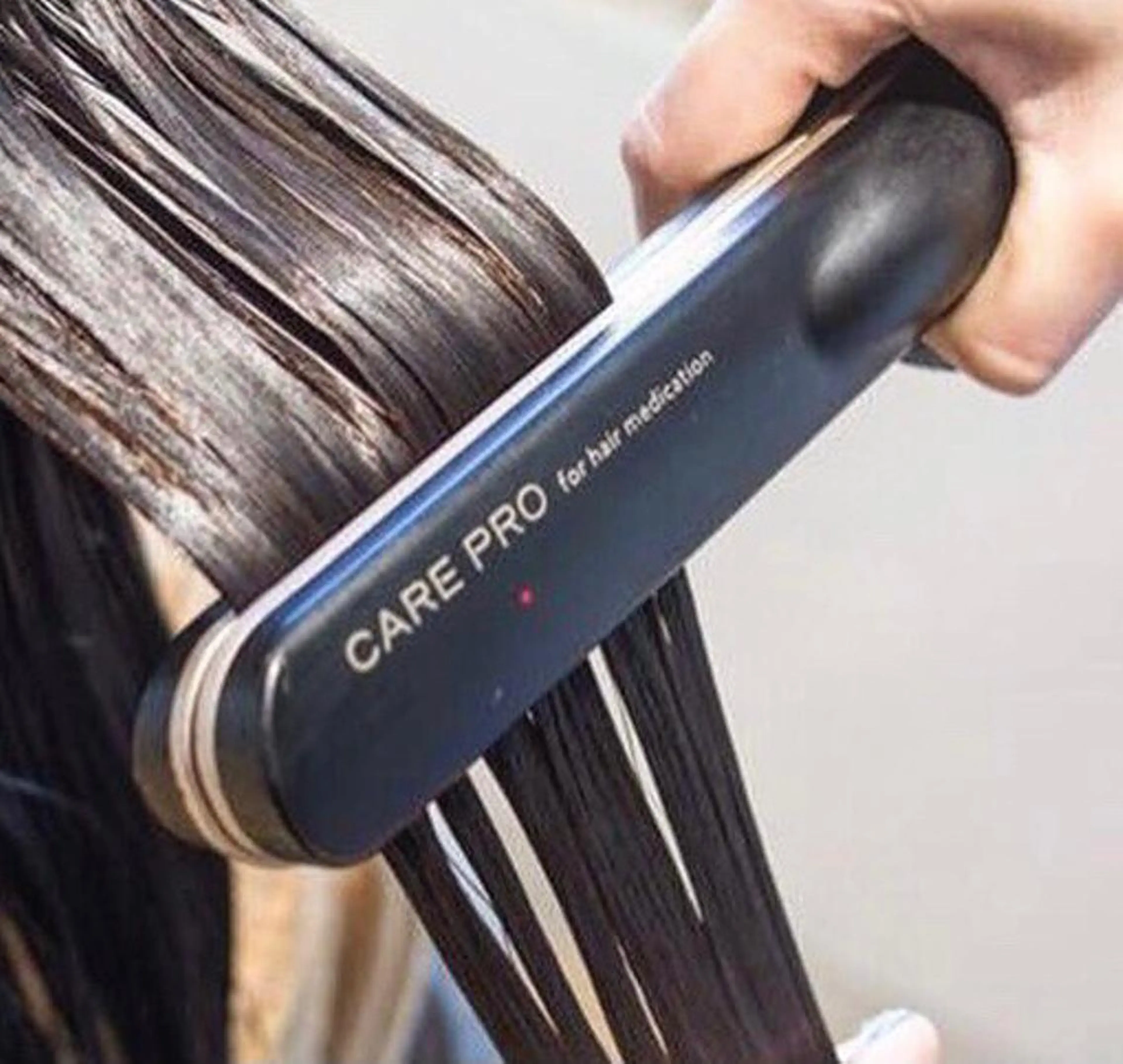 ロング トリートメント Eau   Nouvelle所属・よこ いさおのヘアスタイル