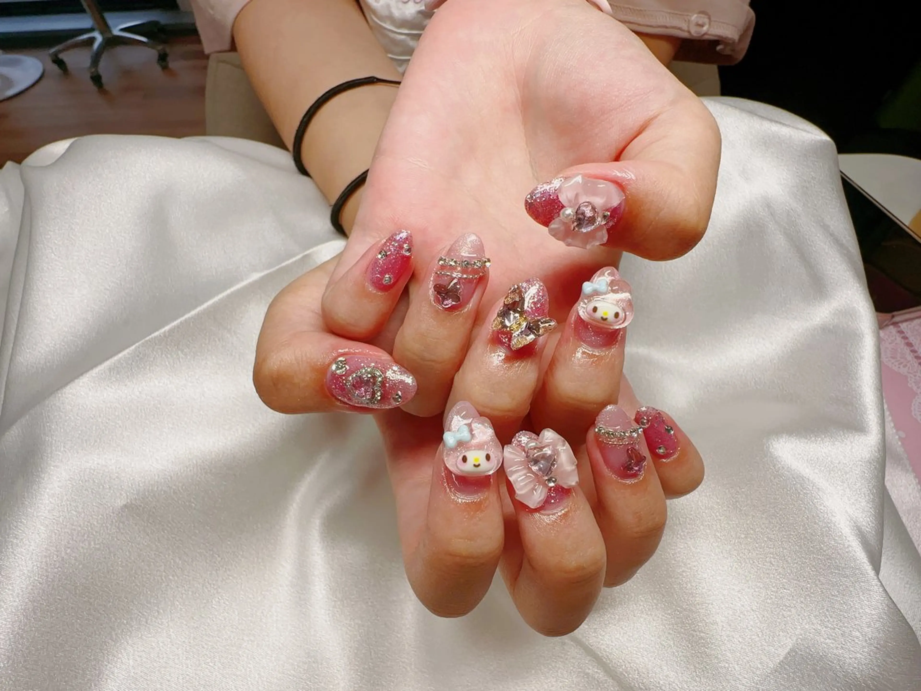 ネイル ピンク ネイルチップ Ui_Amor (パラジェル)のネイルデザイン