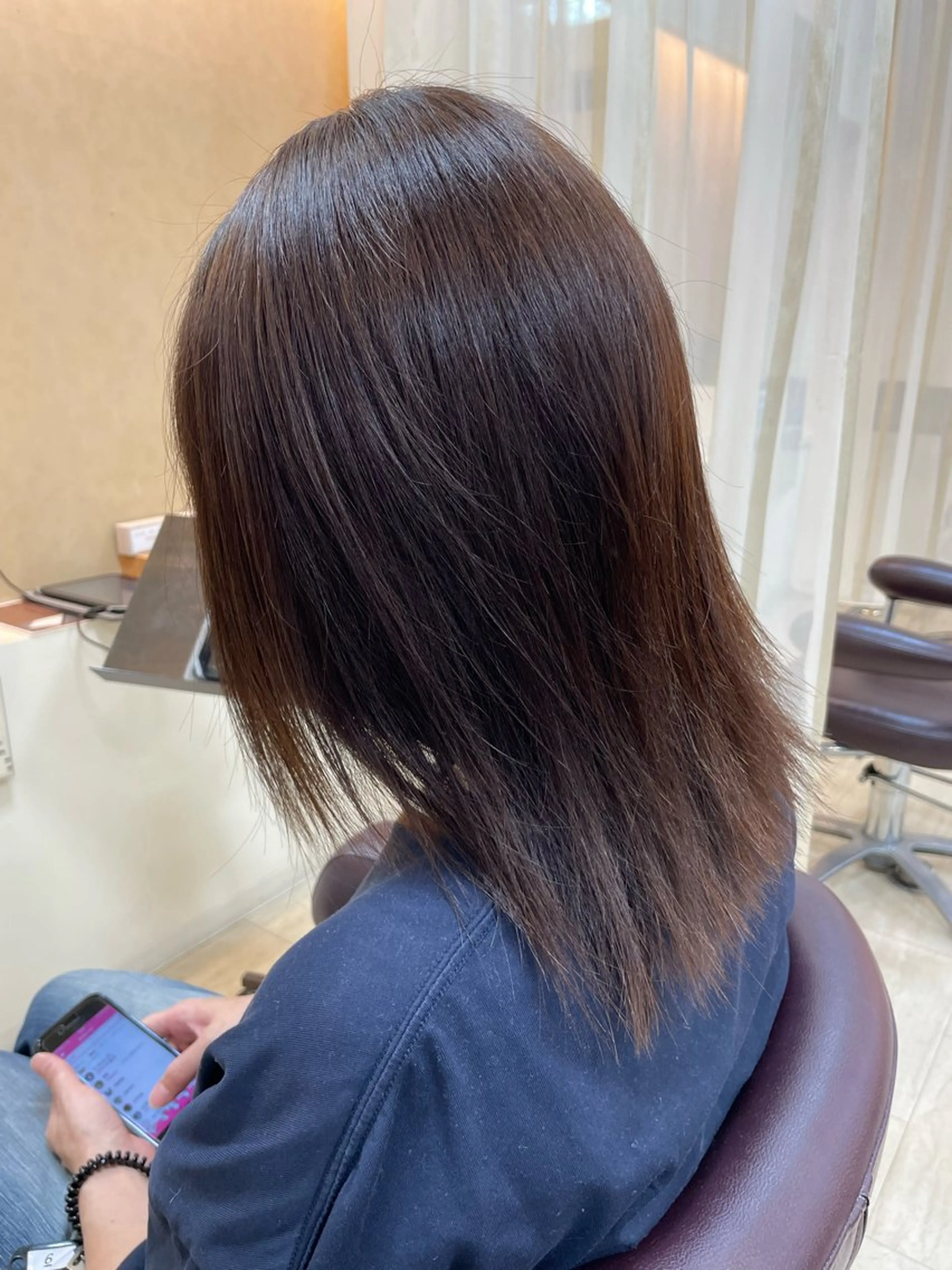 カラー 東田 篤希のヘアスタイル