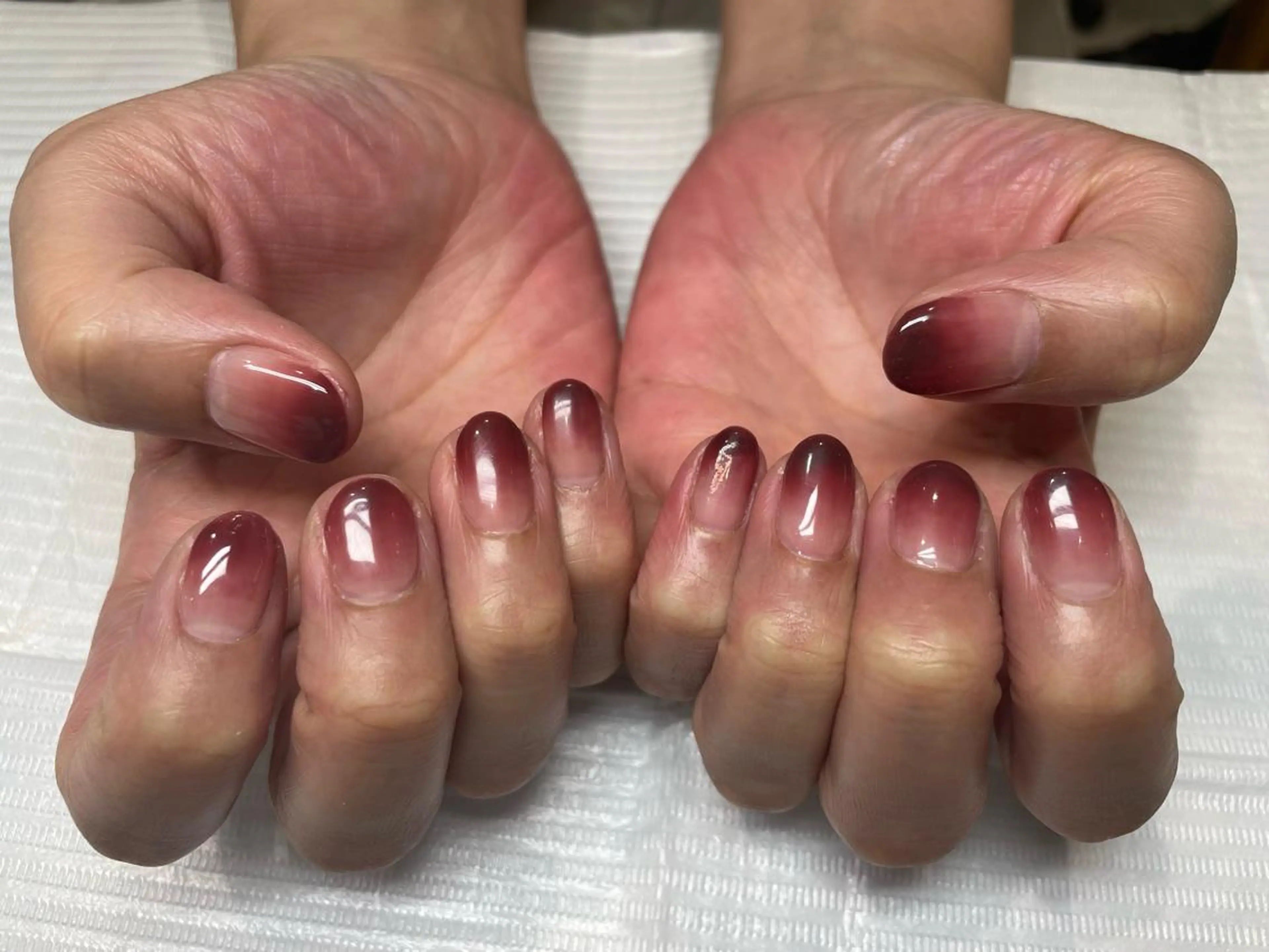 ネイル ブラウン グラデーション Aurora eyelash &nail salonアメ村店所属・YUKI nailistのネイルデザイン