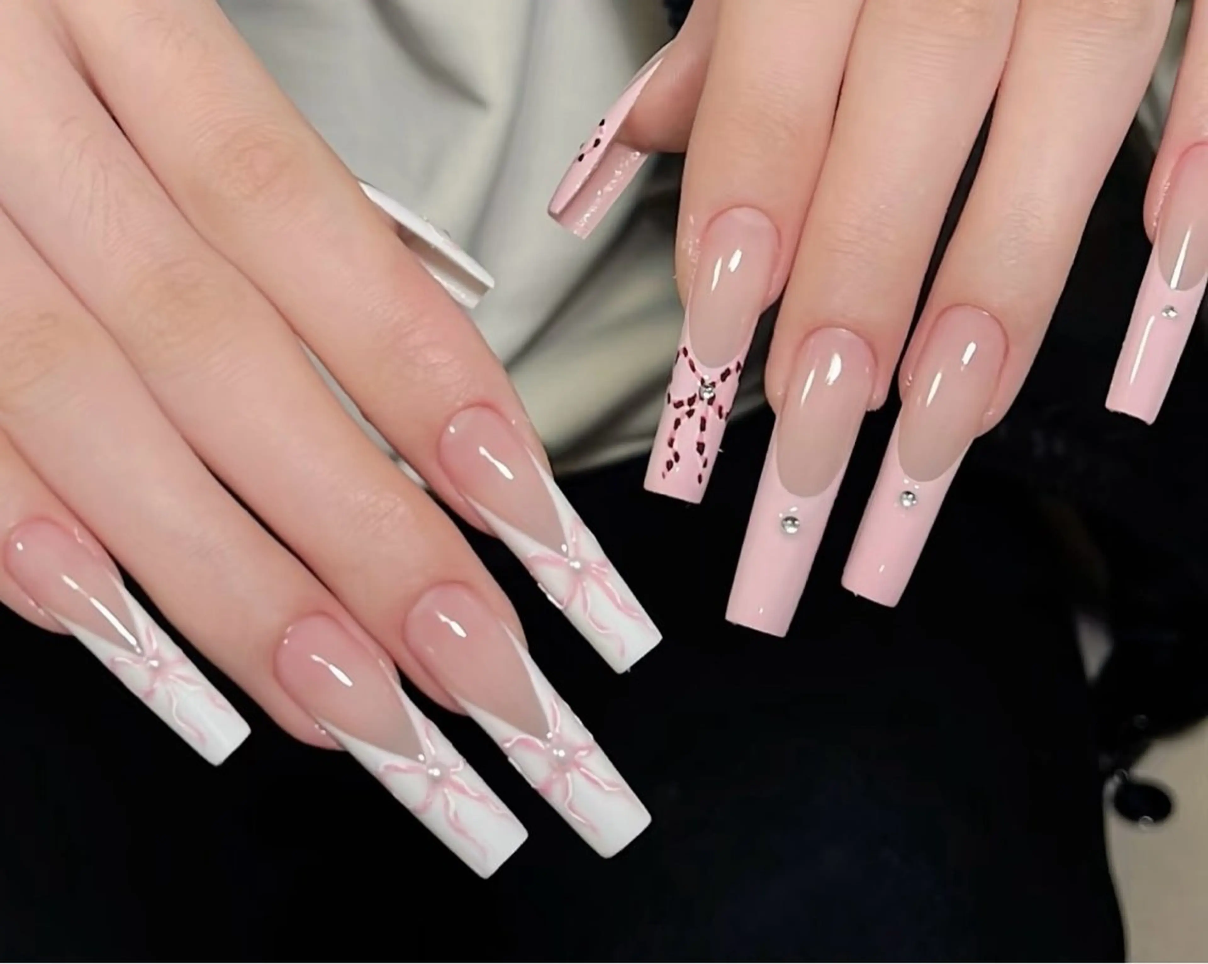 ネイル オーロラネイル フラワーネイル フットネイル フレンチネイル ジェルネイル ハンドネイル 長さだし専門 ありさのネイルデザイン