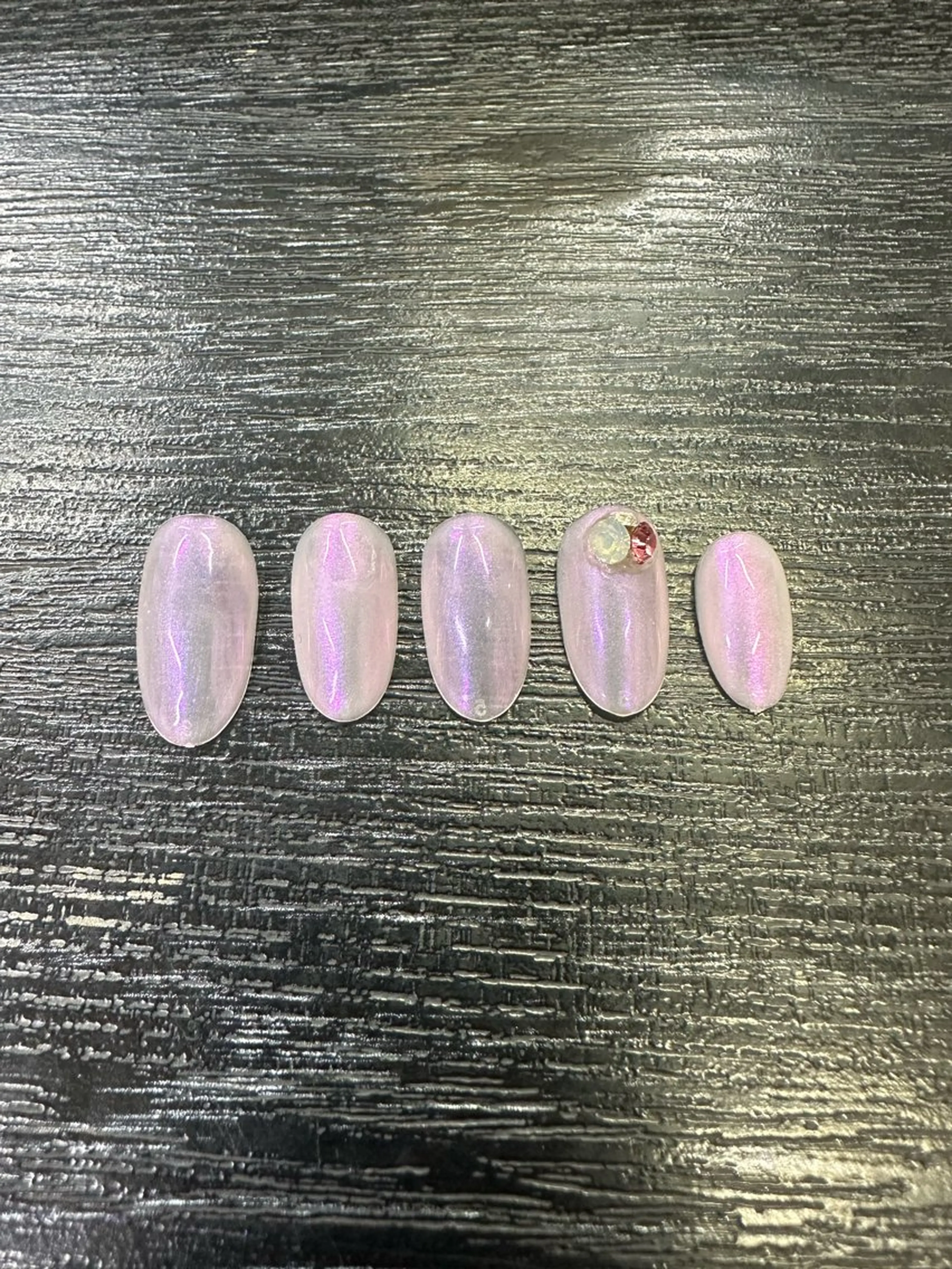 ネイル オーロラネイル ジェルネイル M Hのその他イメージ