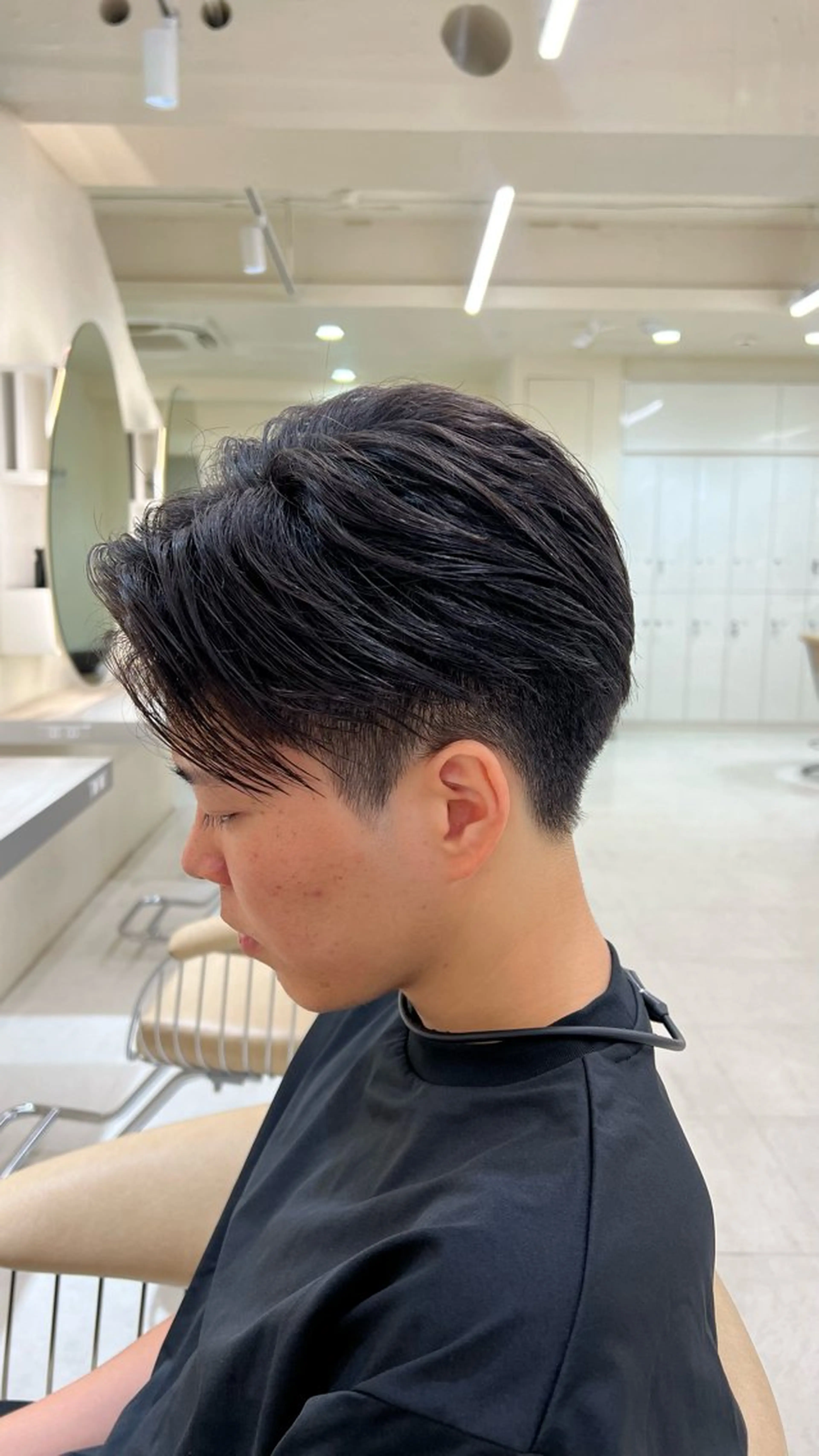 メンズ 横浜/ショート/ レイヤーカットのヘアスタイル