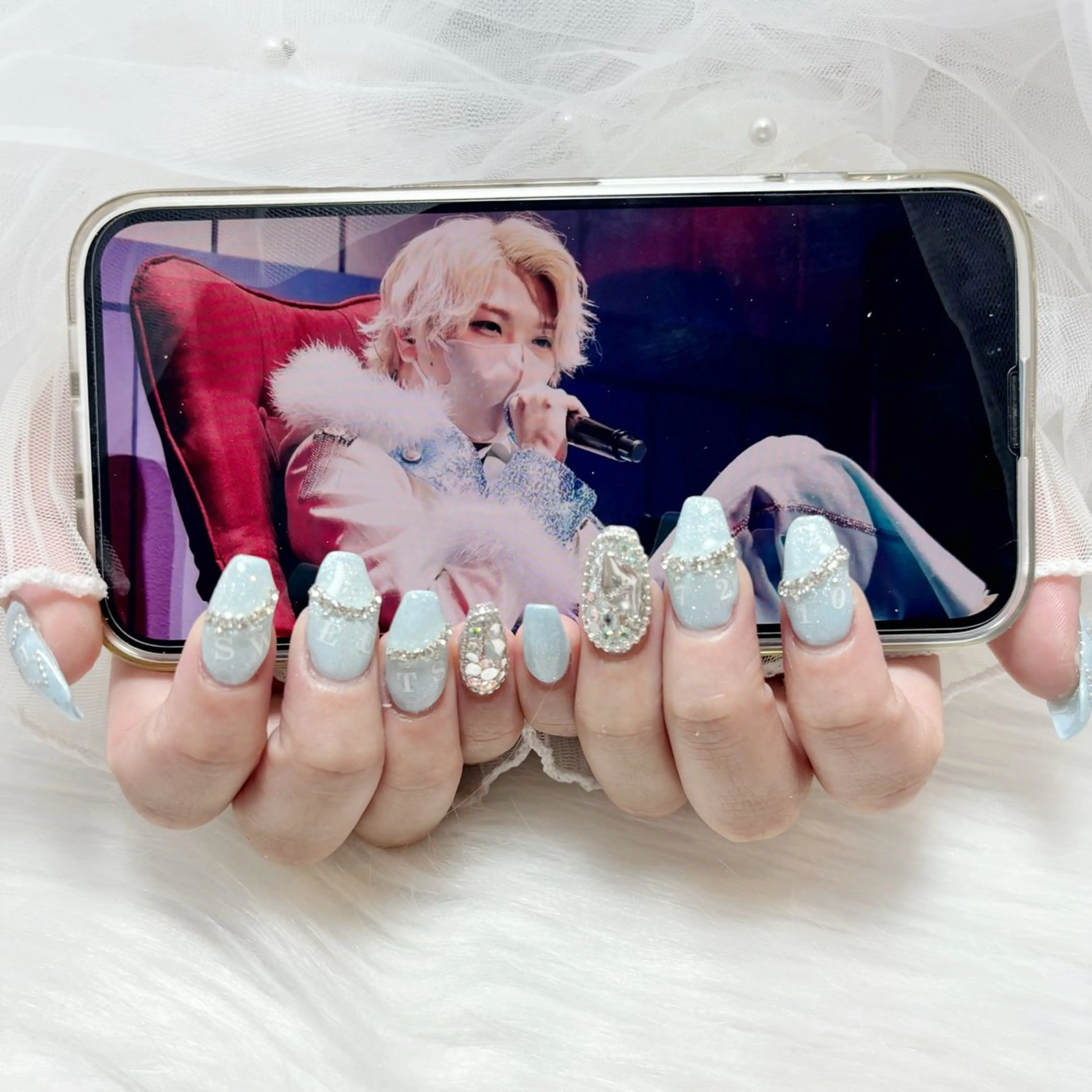 セミロング 韓国風ヘア ハンドネイル Conjunim MAMI🎀✨のネイルデザイン