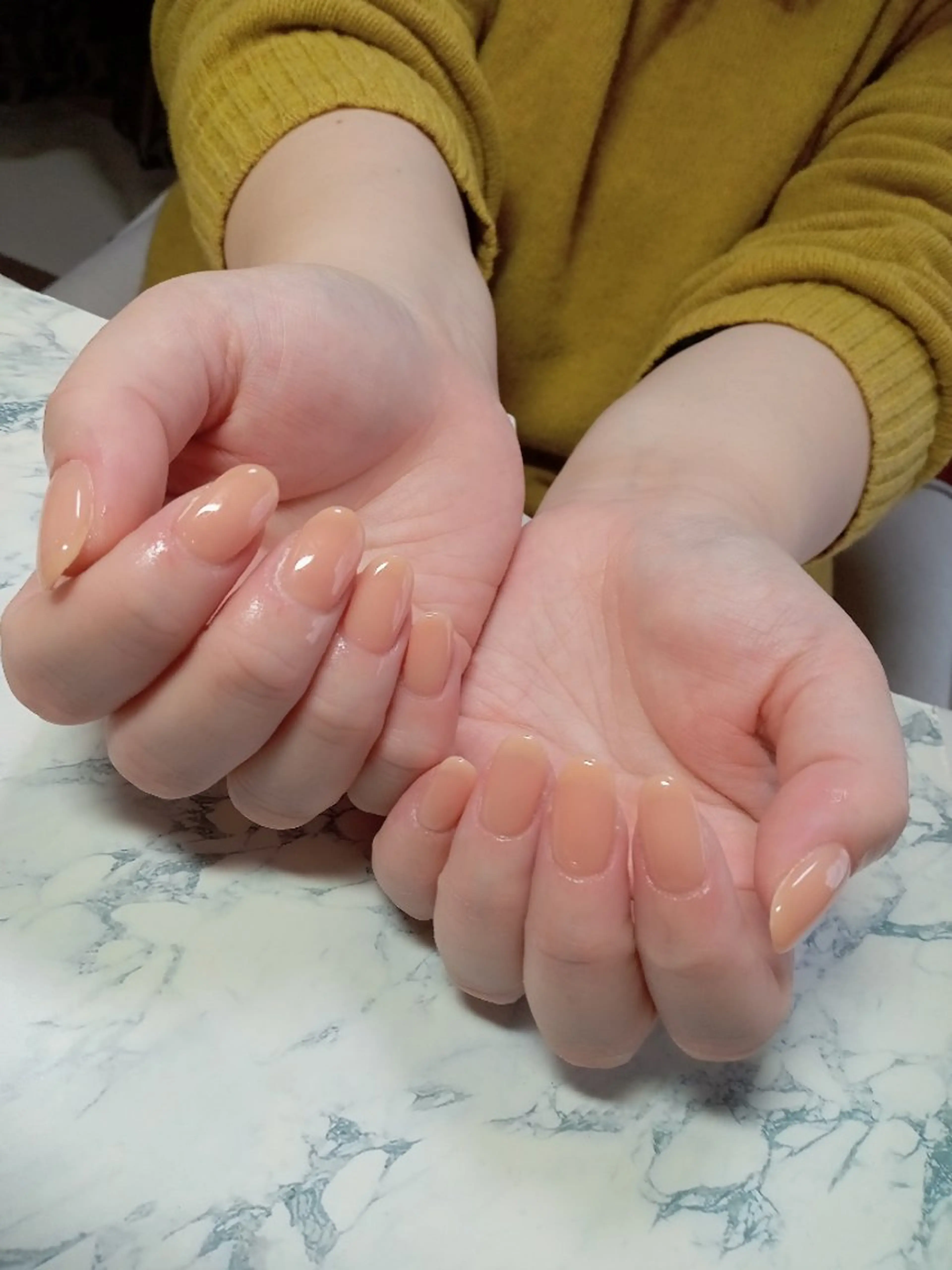 ネイル 長さ出し ジェルネイル キラキラネイル ラメ(グリッター) ラメグラデーション ハンドネイル flure de neige yukiのネイルデザイン