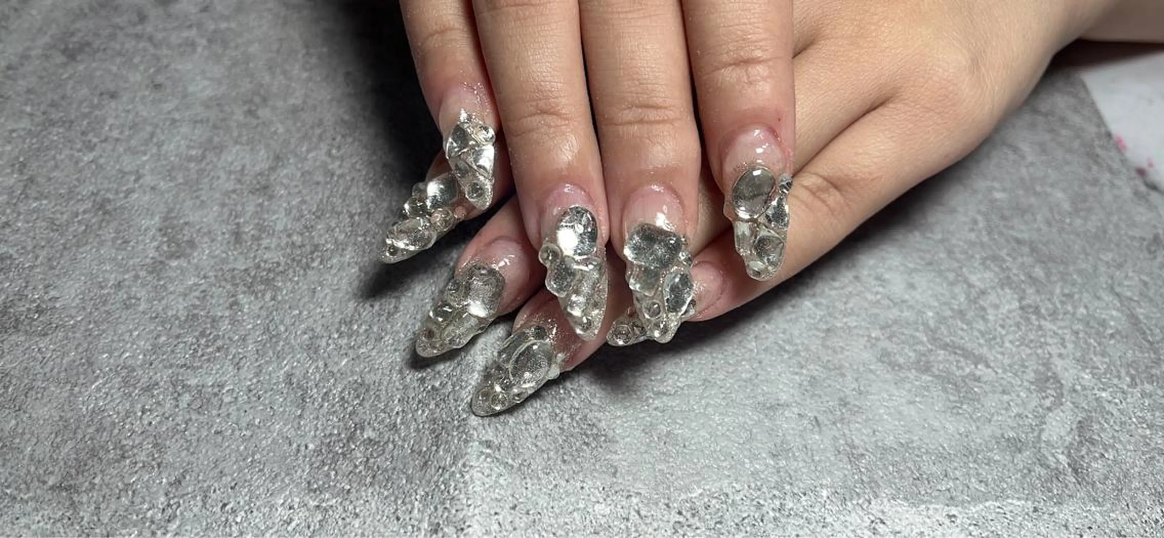 ネイル 成人式 Ruana Nailのネイルデザイン