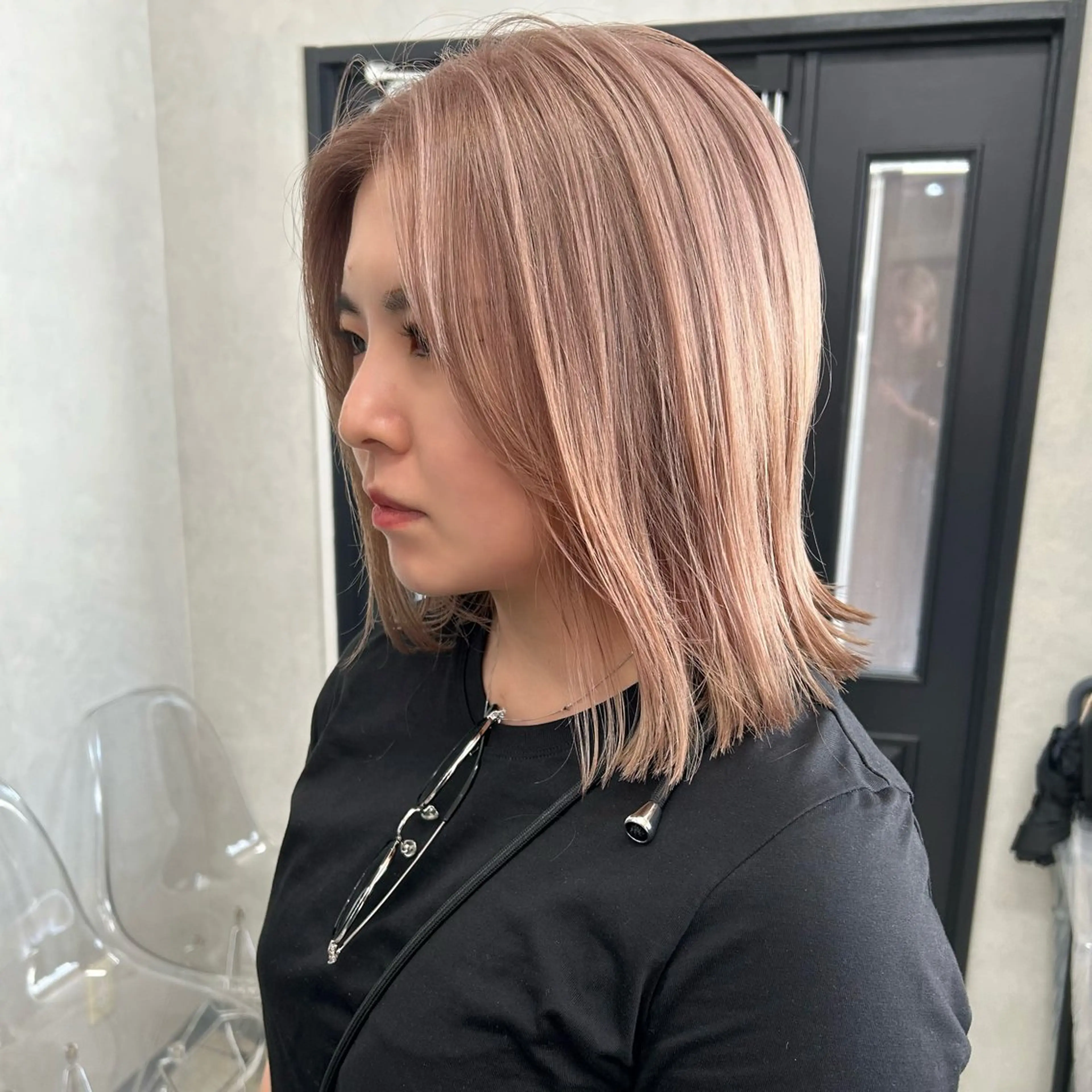 ロング カラー ヘアカラー ハイトーンカラー🩶 大阪/kanonのヘアスタイル