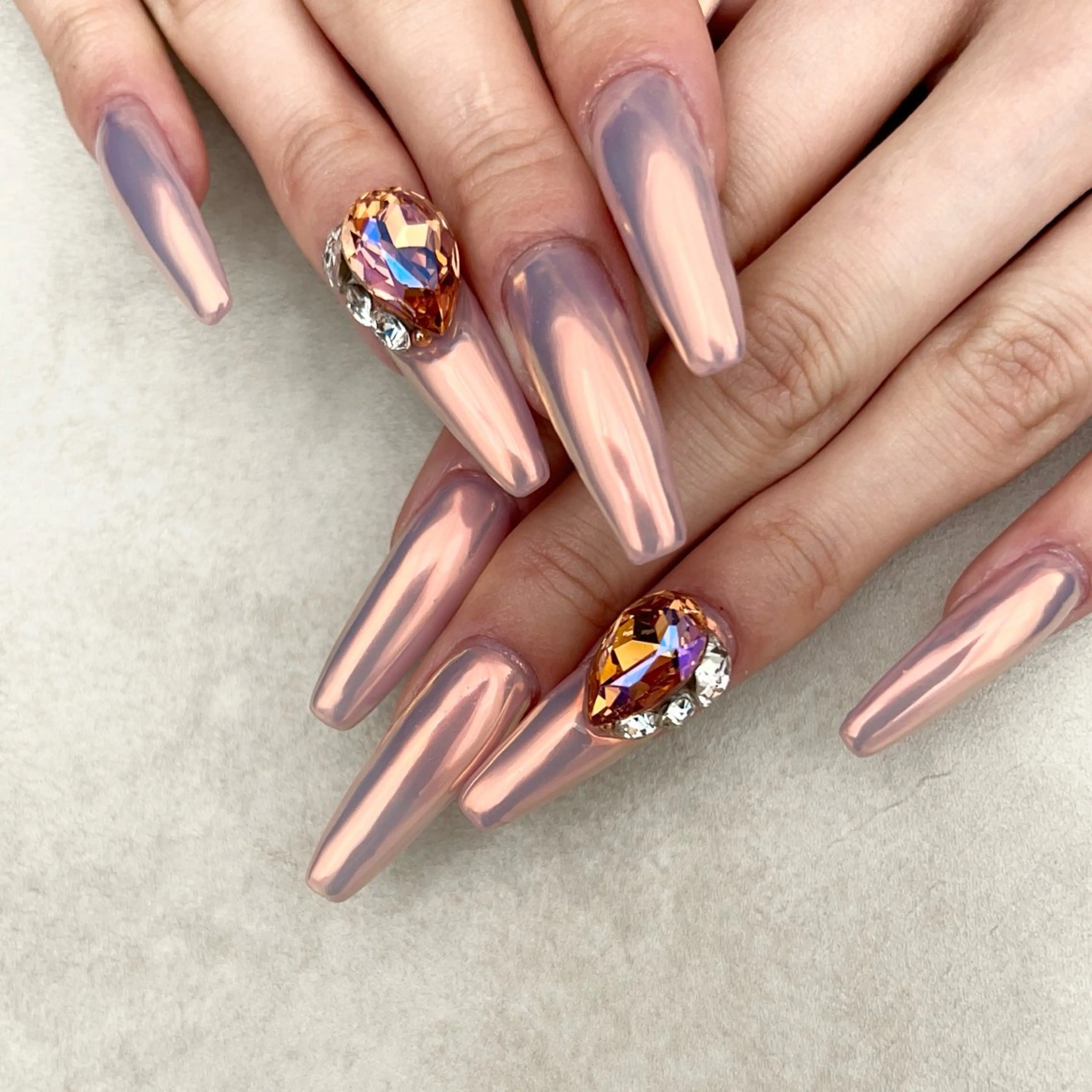 ネイル she nail studio所属・パラジェル/スカルプ salonOerbaのネイルデザイン