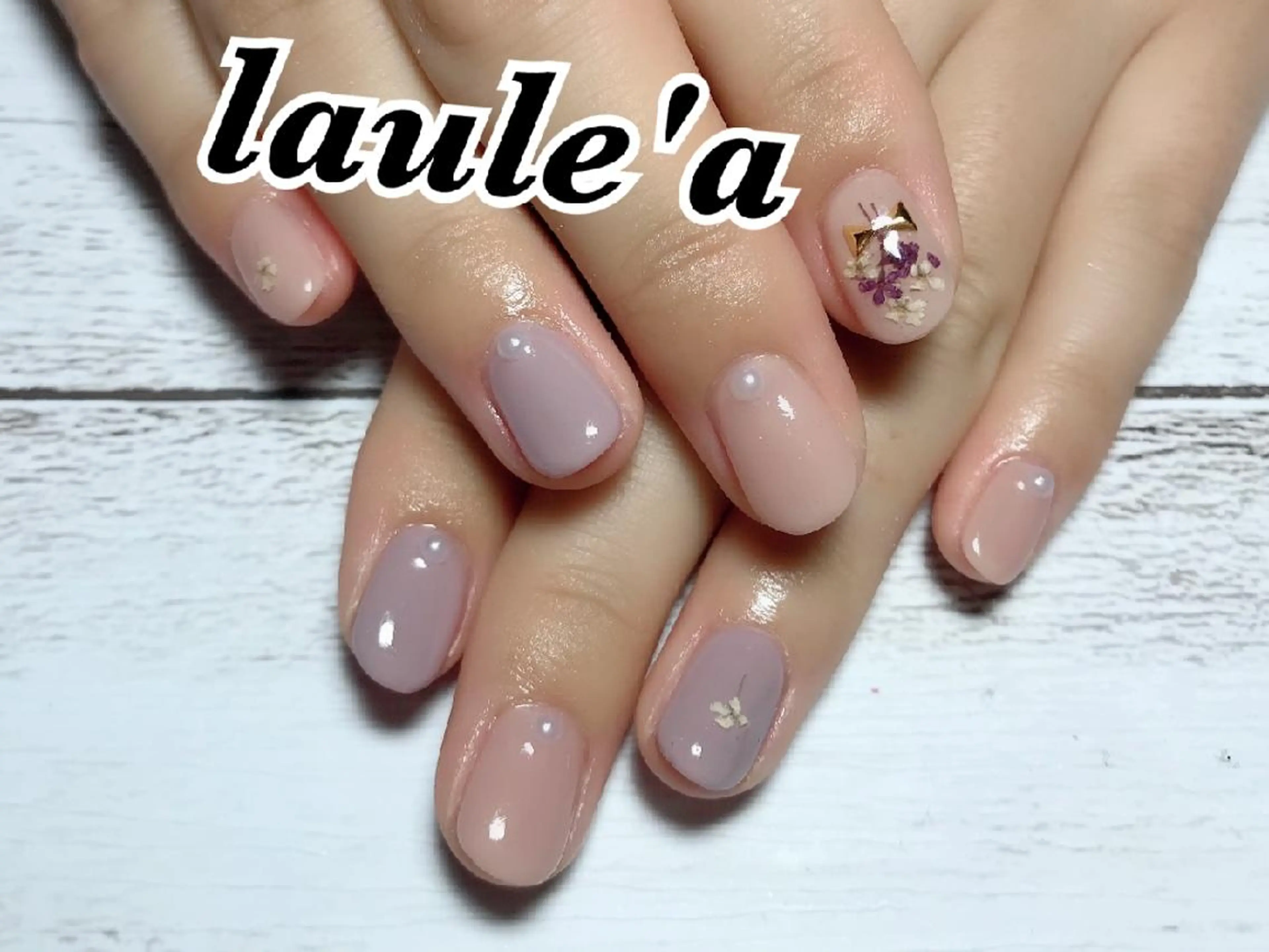 ネイル Rグループ felizのネイルデザイン